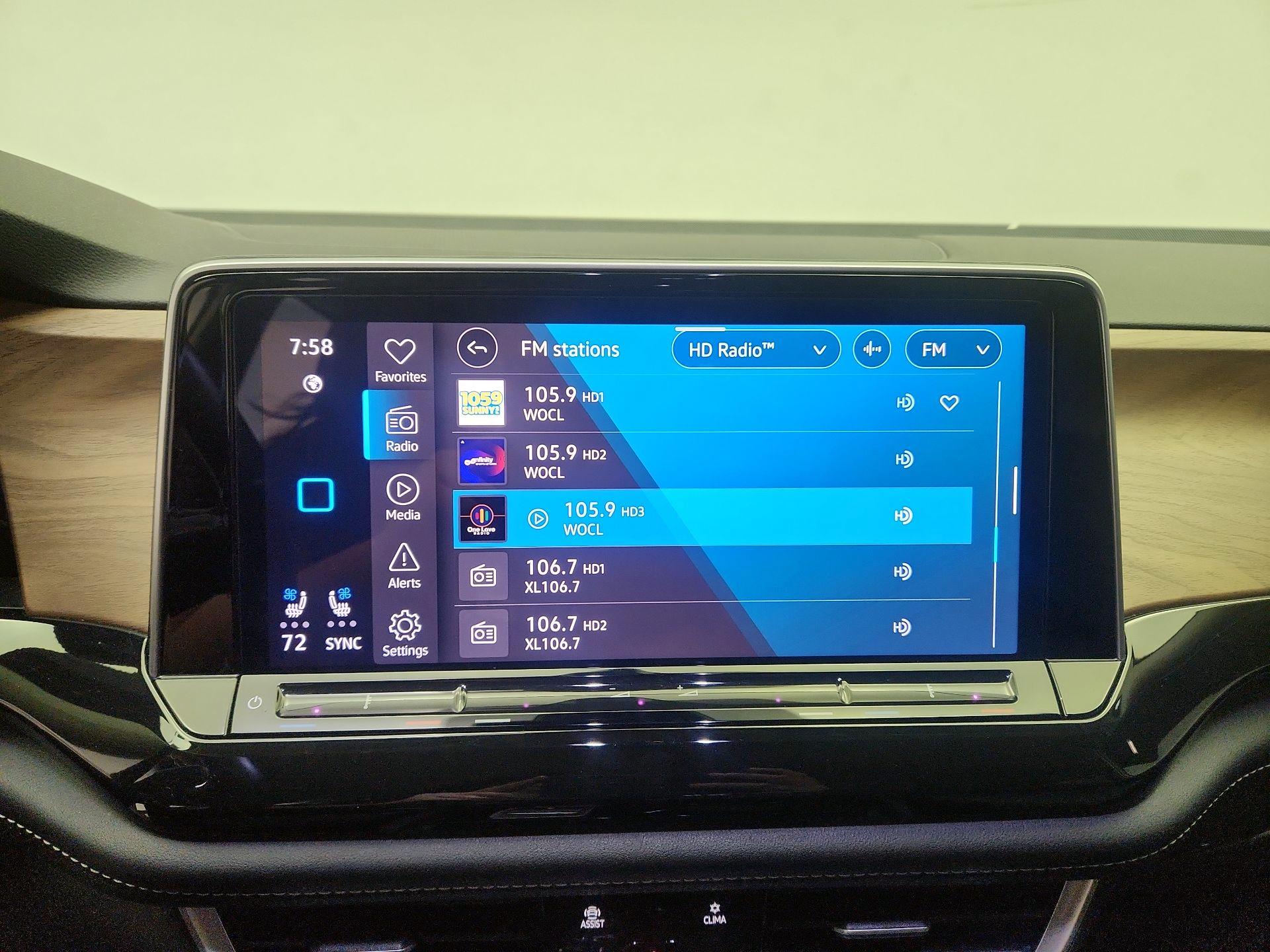 Thumbnail: 2025 Volkswagen Atlas - 16