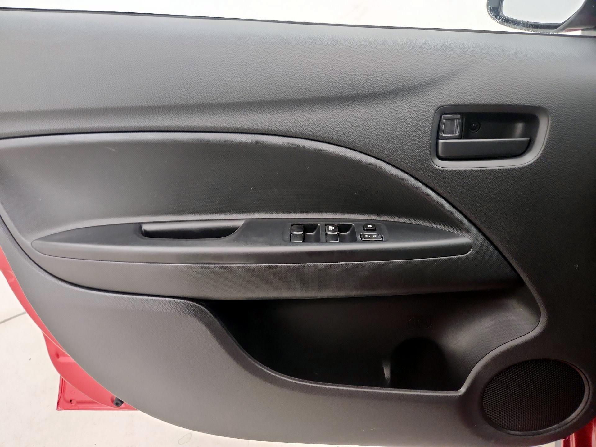 Thumbnail: 2023 Mitsubishi Mirage G4 - 12