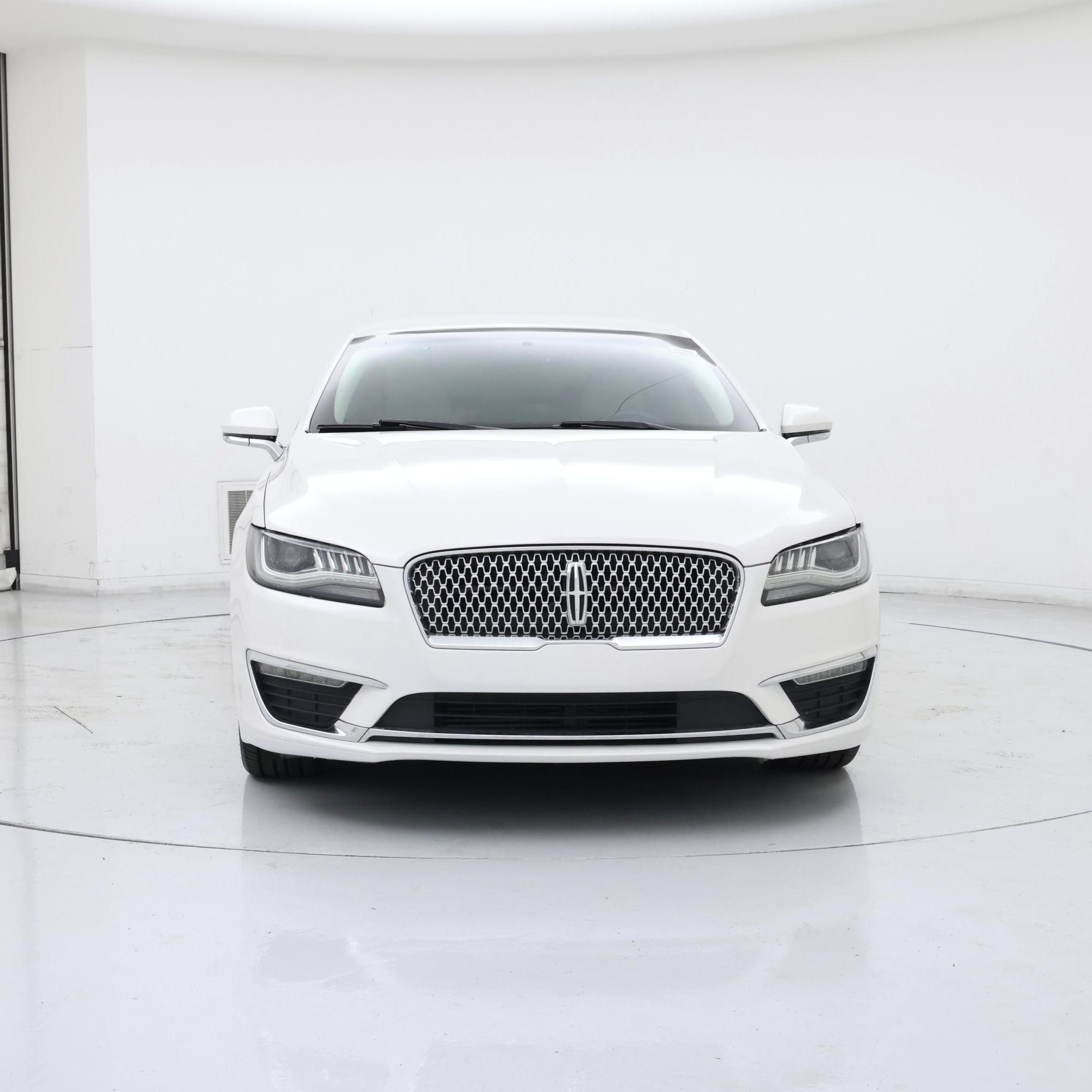 Thumbnail: 2017 Lincoln MKZ - 5