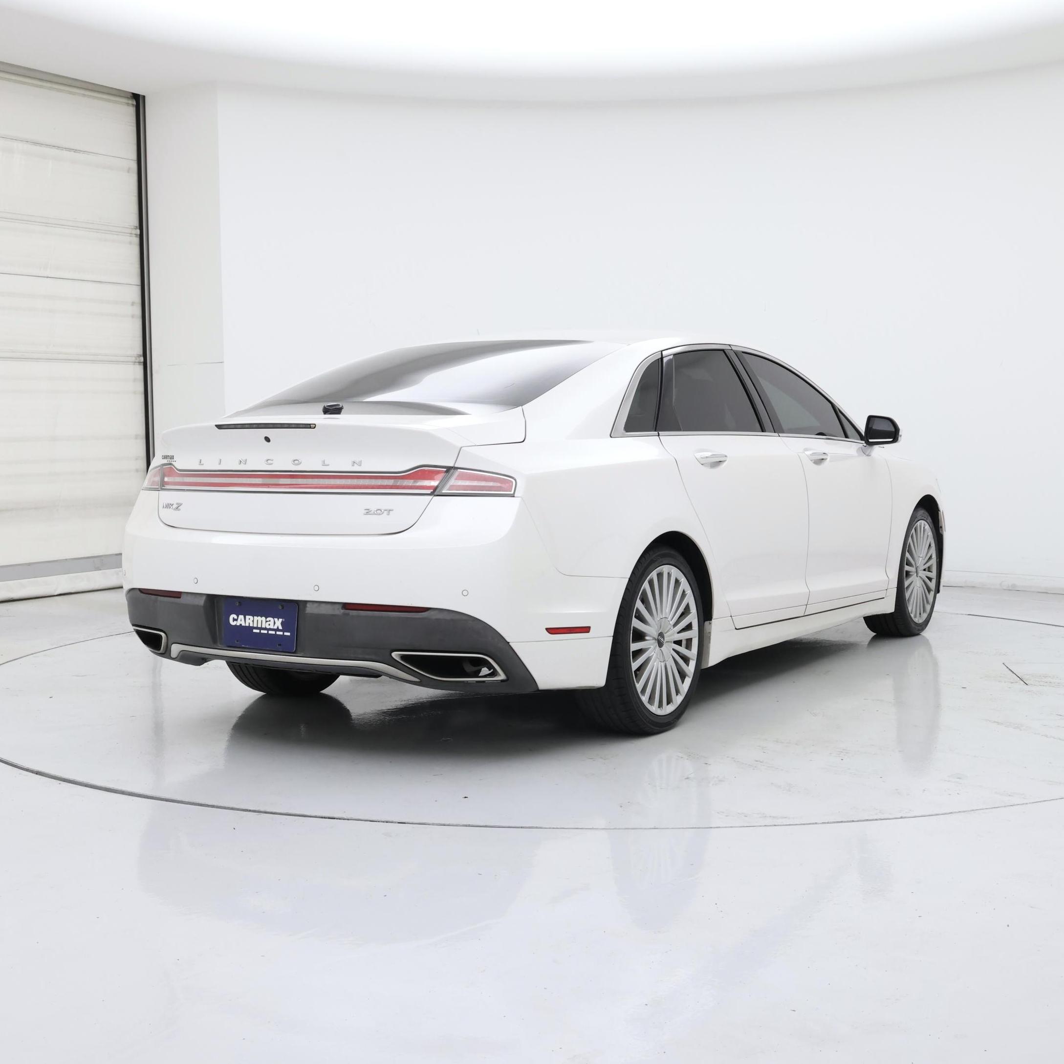 Thumbnail: 2017 Lincoln MKZ - 8