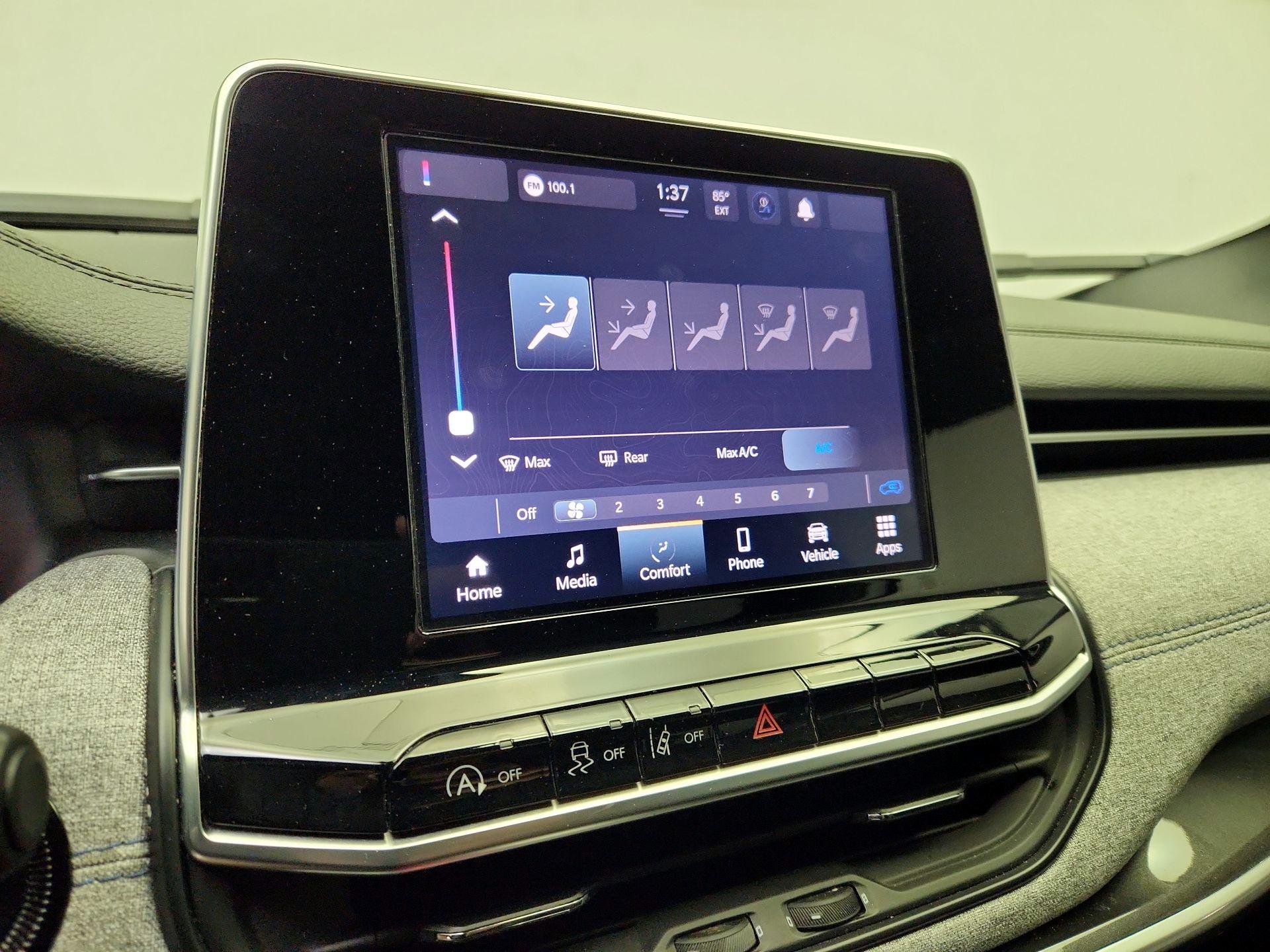 Thumbnail: 2025 Jeep Compass - 16