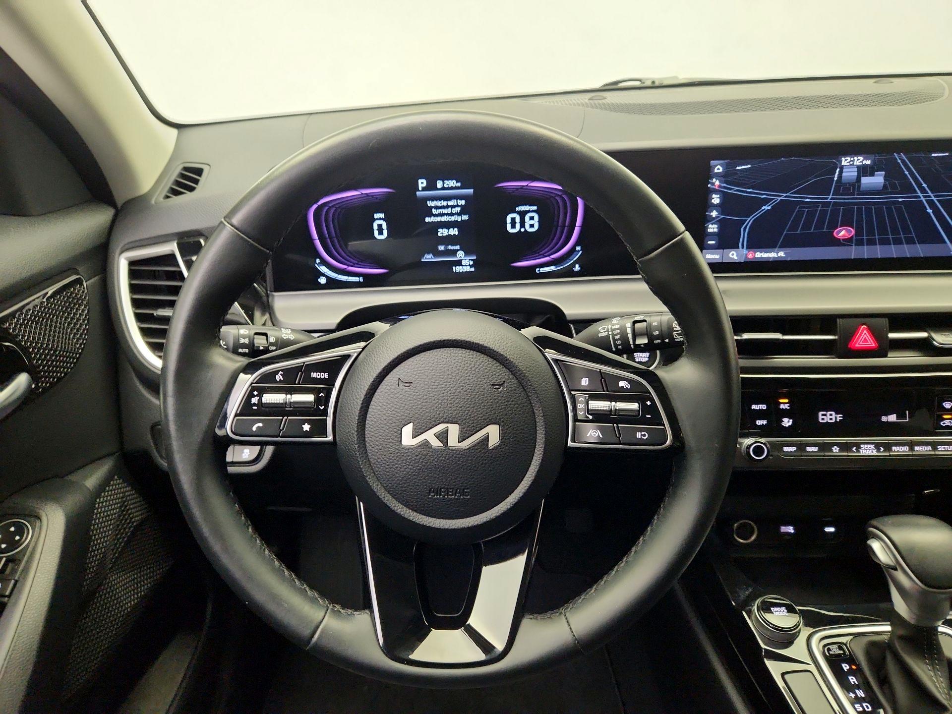 Thumbnail: 2025 Kia Seltos - 10