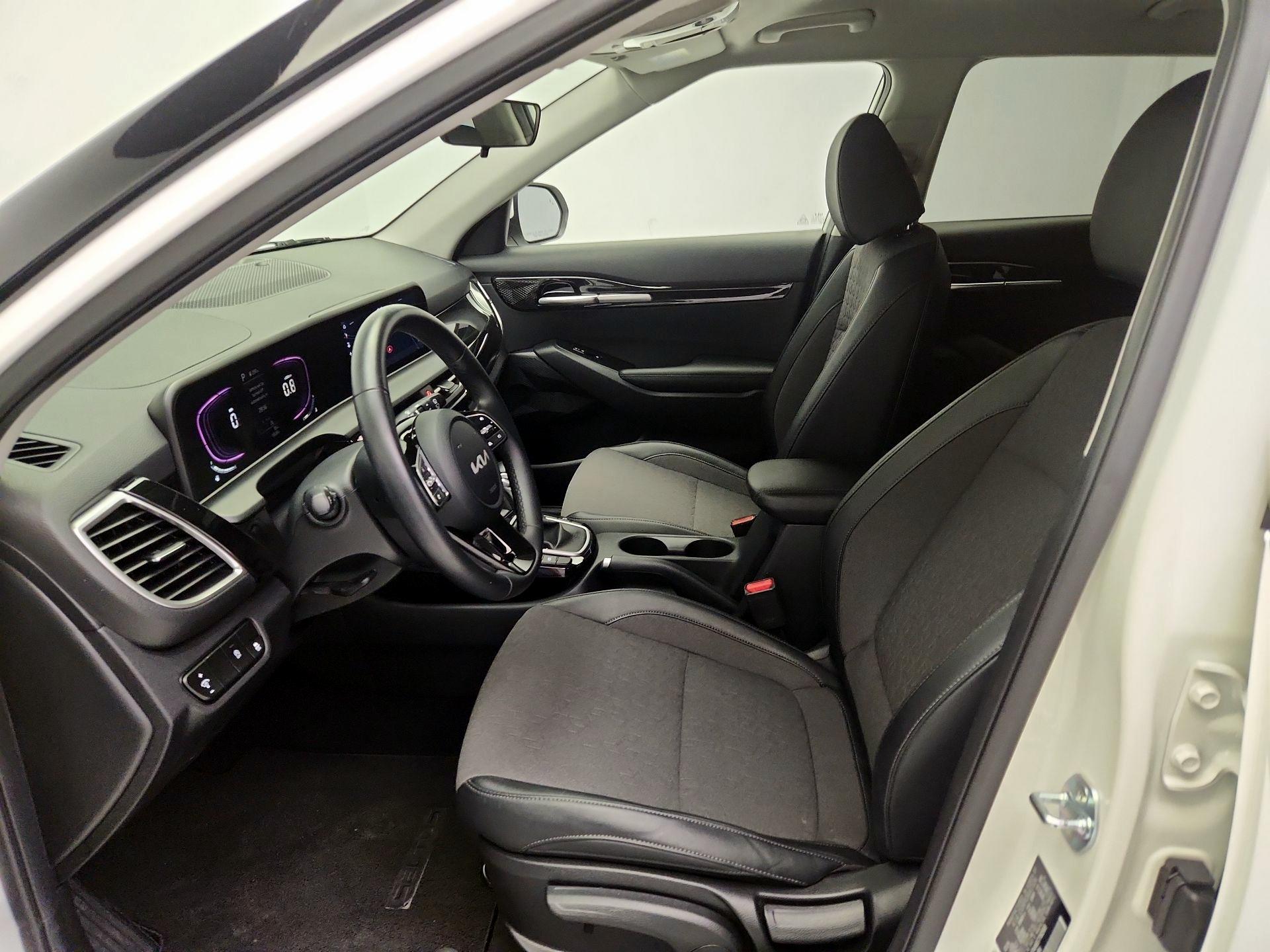 Thumbnail: 2025 Kia Seltos - 11