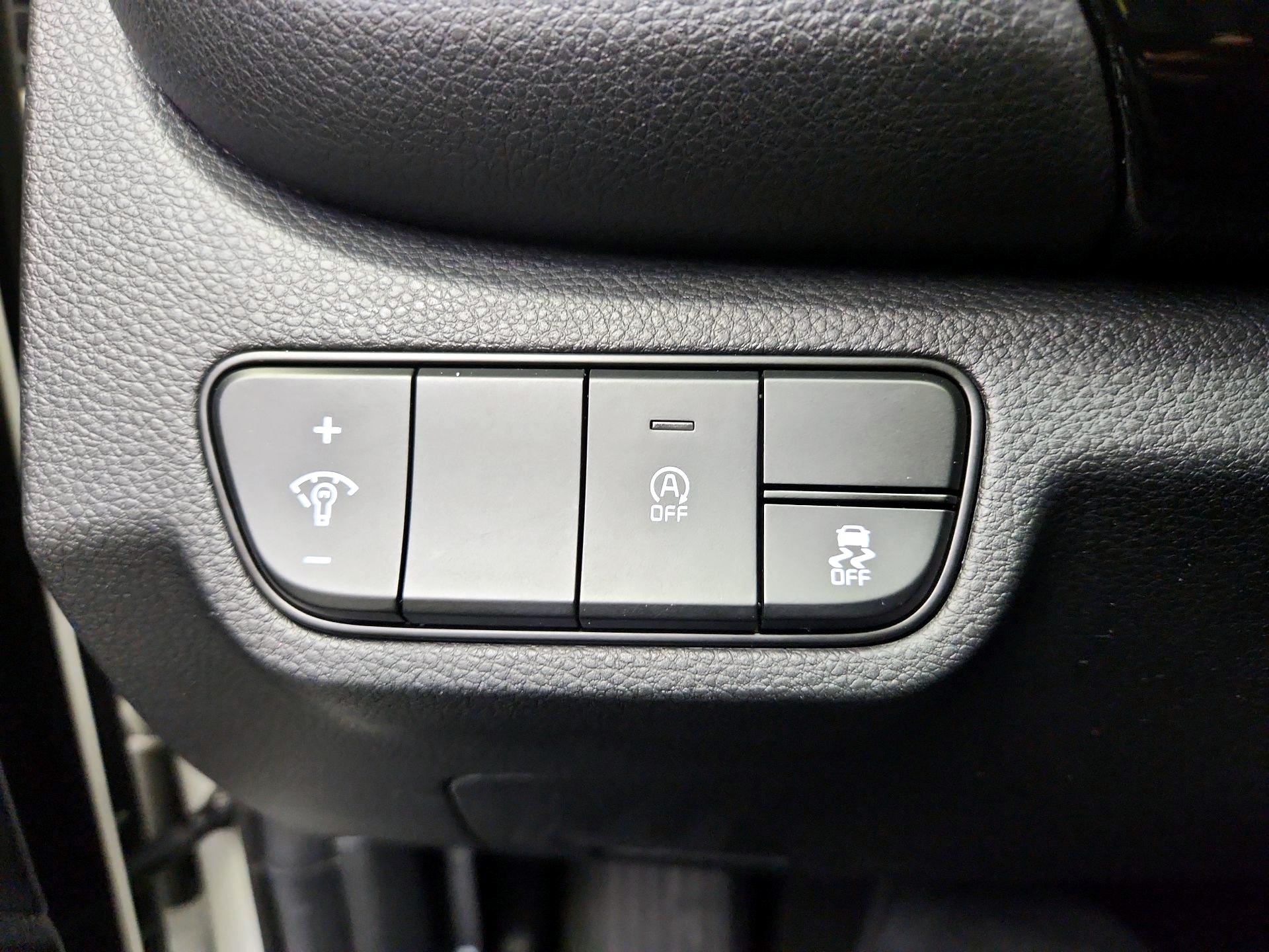 Thumbnail: 2025 Kia Seltos - 13