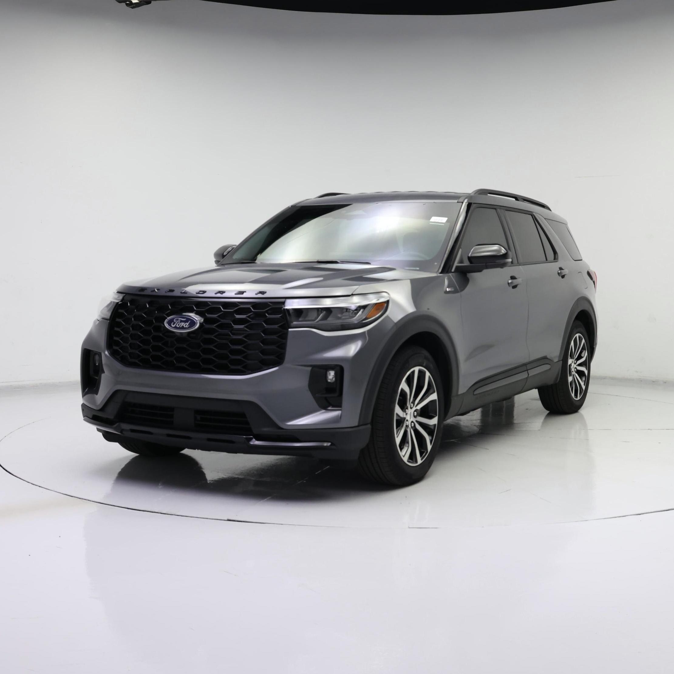 Thumbnail: 2025 Ford Explorer - 4