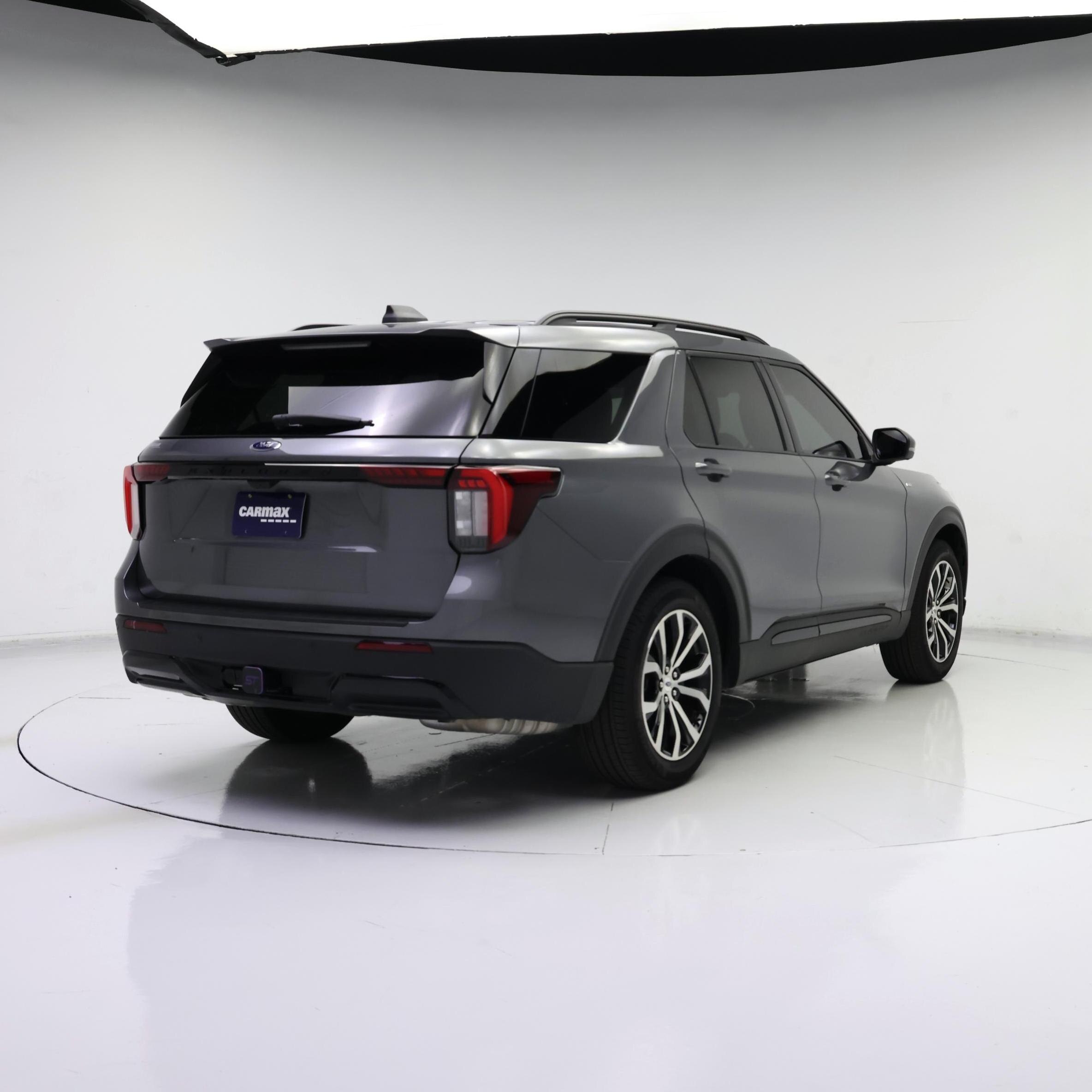 Thumbnail: 2025 Ford Explorer - 8