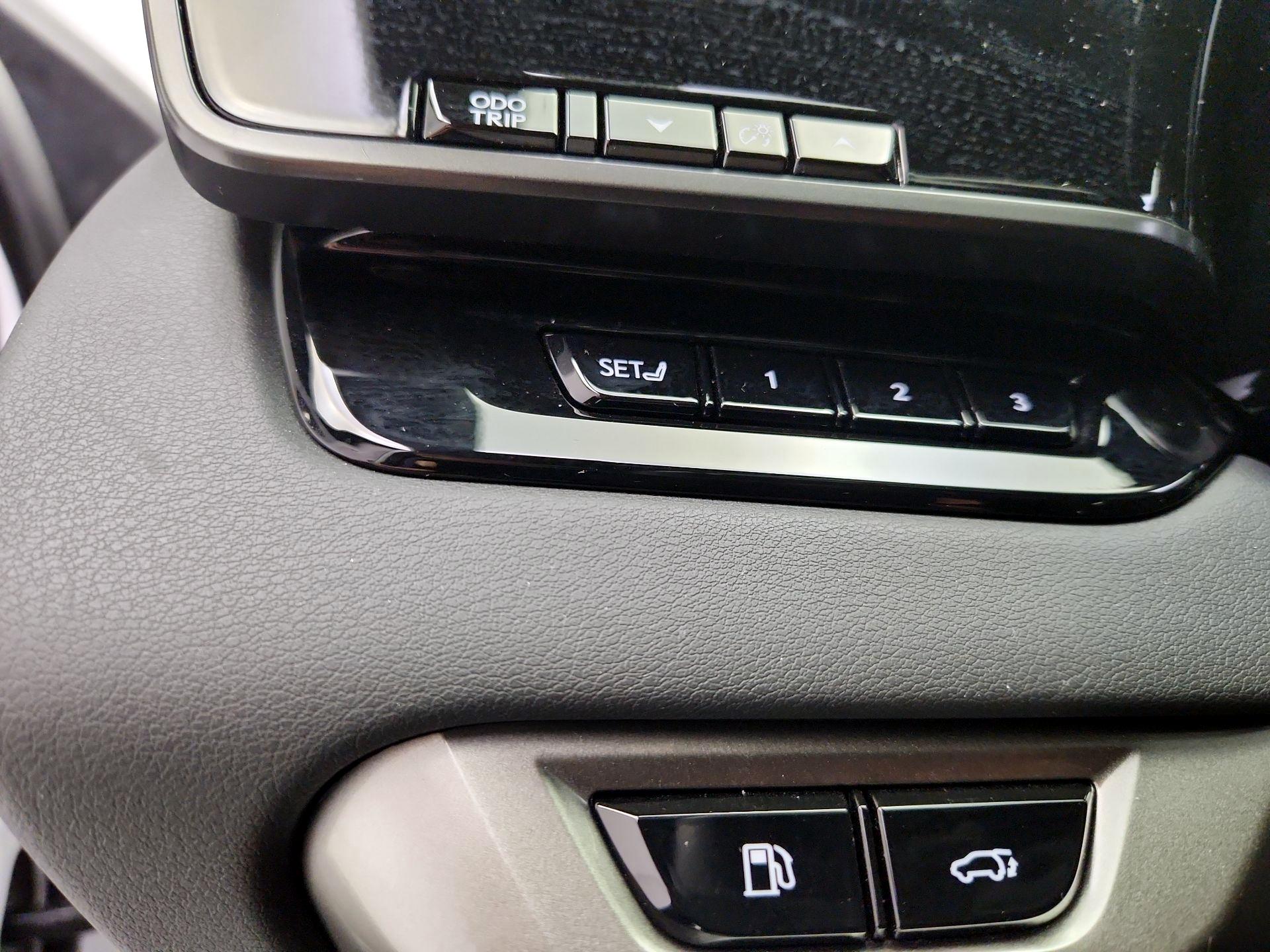 Thumbnail: 2023 Lexus RX - 13