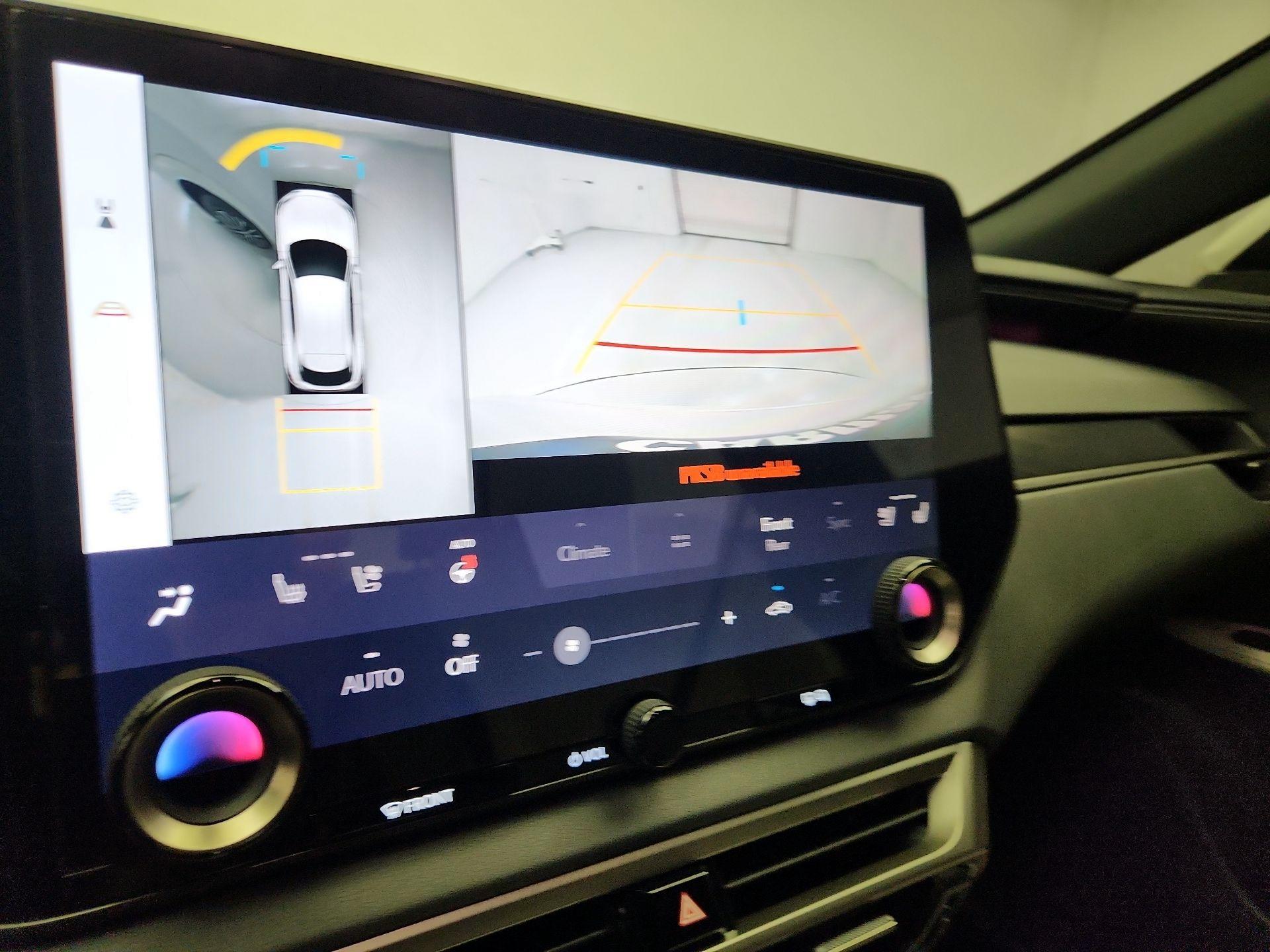 Thumbnail: 2023 Lexus RX - 14