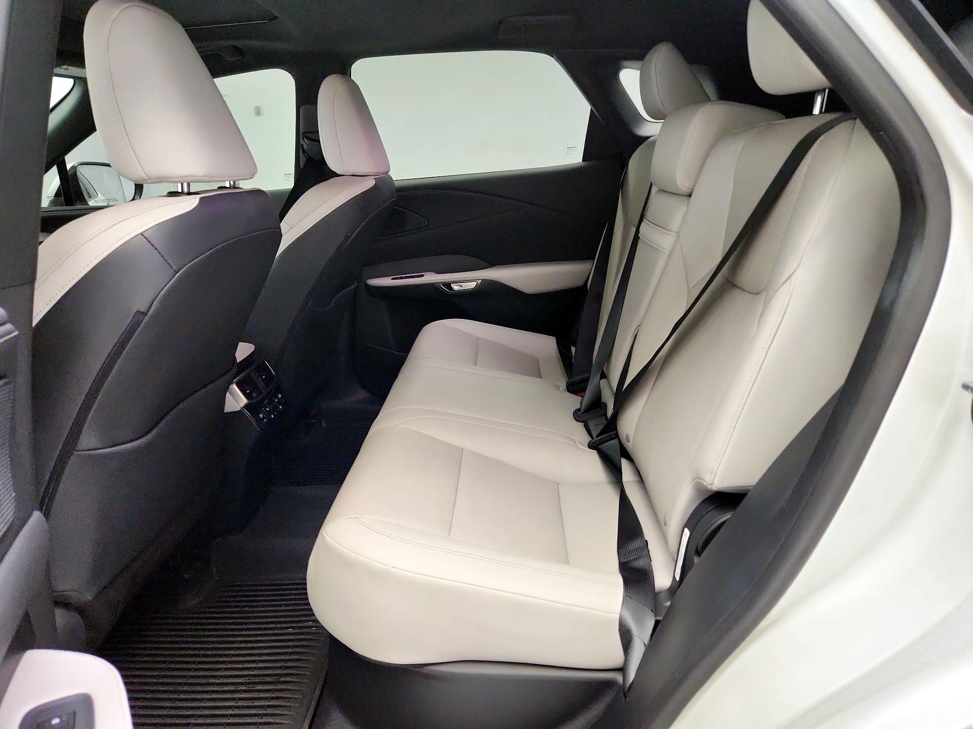 Thumbnail: 2023 Lexus RX - 20