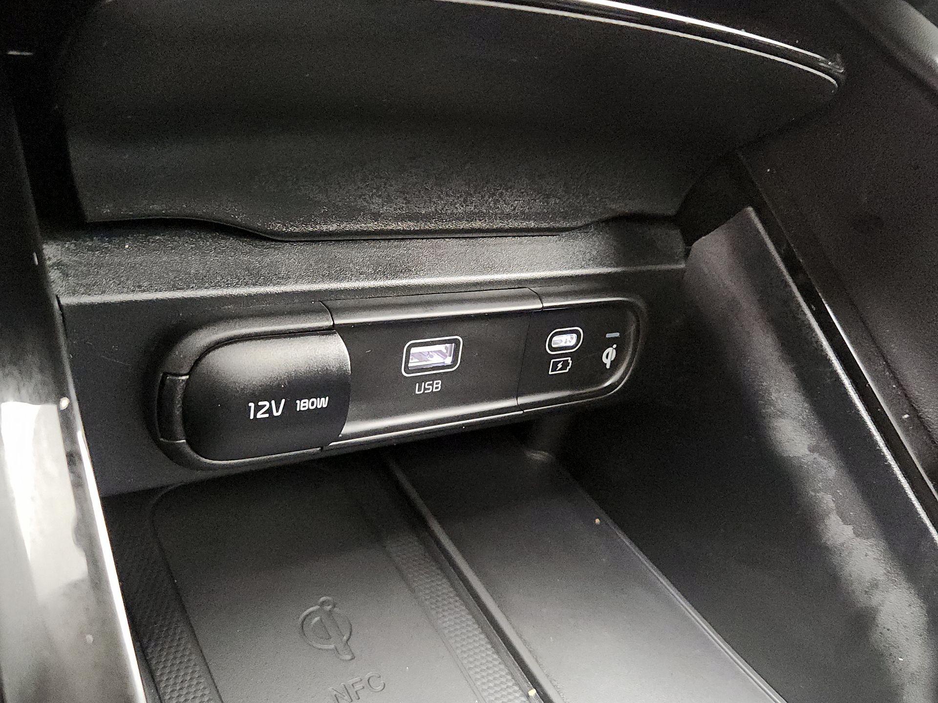 Thumbnail: 2025 Kia Telluride - 19