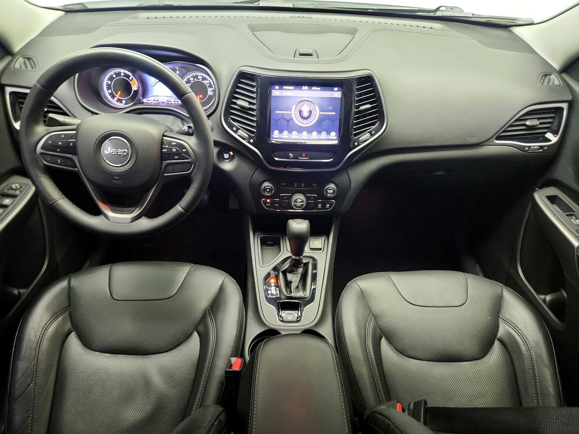 Thumbnail: 2019 Jeep Cherokee - 9