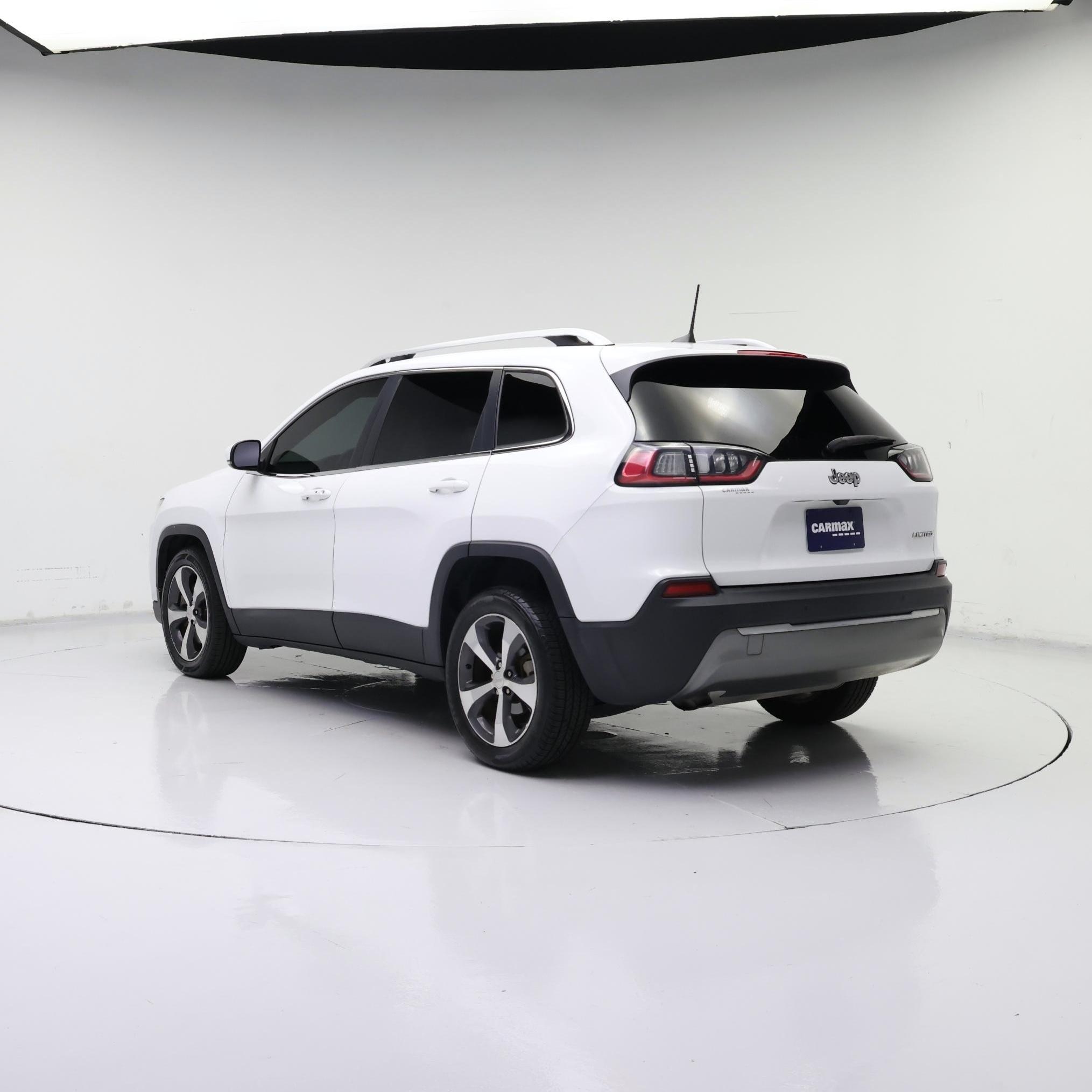 Thumbnail: 2019 Jeep Cherokee - 2