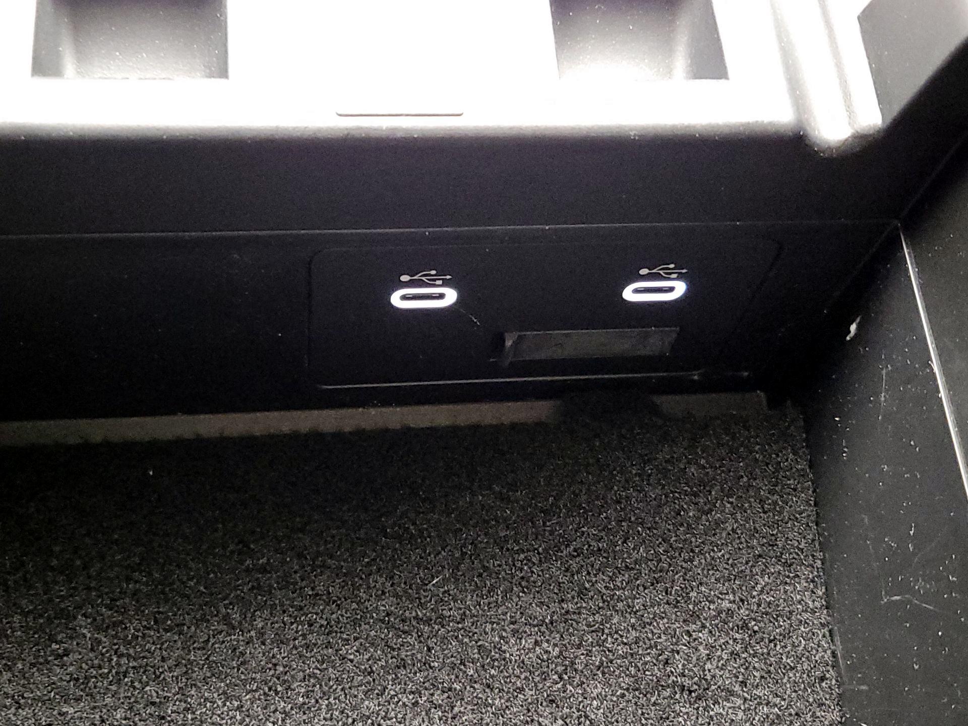 Thumbnail: 2025 Mazda CX-90 - 18