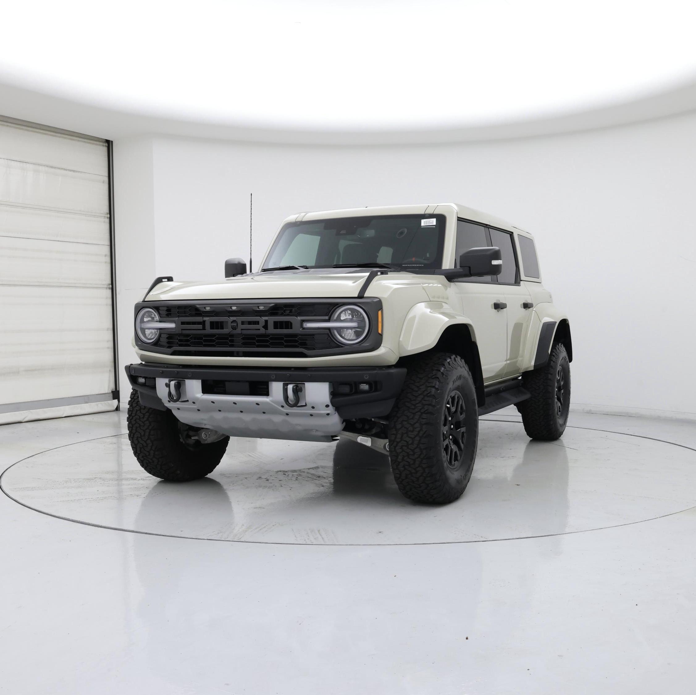 Thumbnail: 2025 Ford Bronco - 4