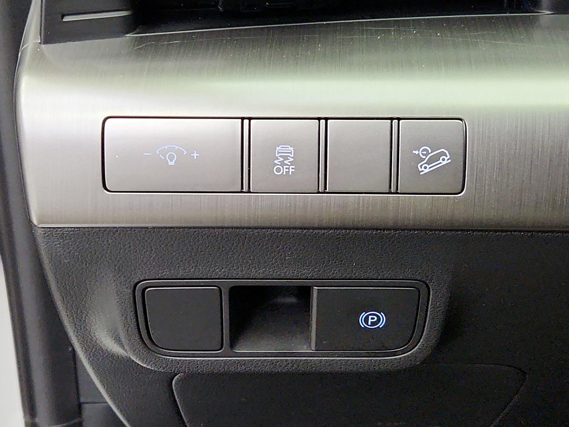 Thumbnail: 2025 Hyundai Kona - 13