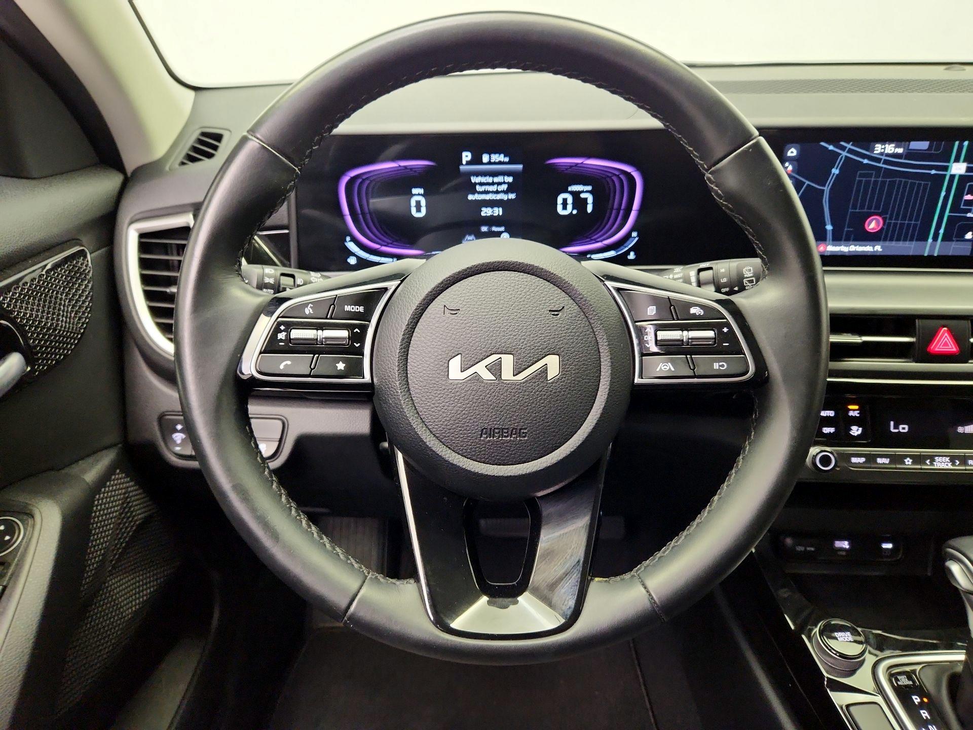 Thumbnail: 2025 Kia Seltos - 10