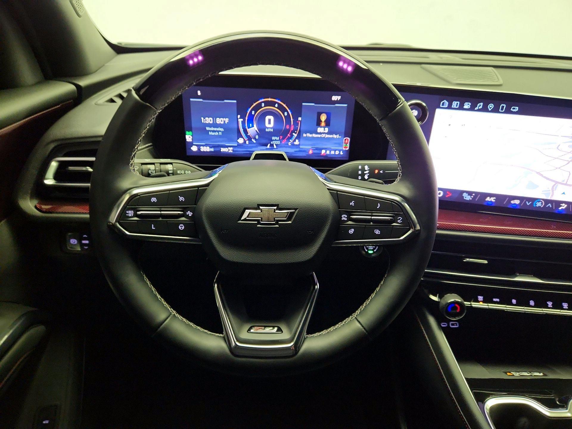 Thumbnail: 2025 Chevrolet Traverse - 10