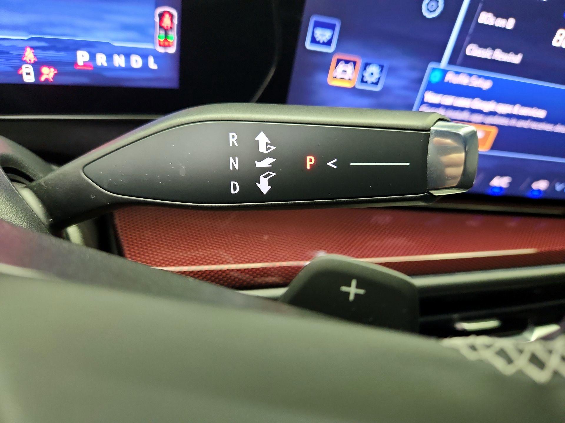 Thumbnail: 2025 Chevrolet Traverse - 18