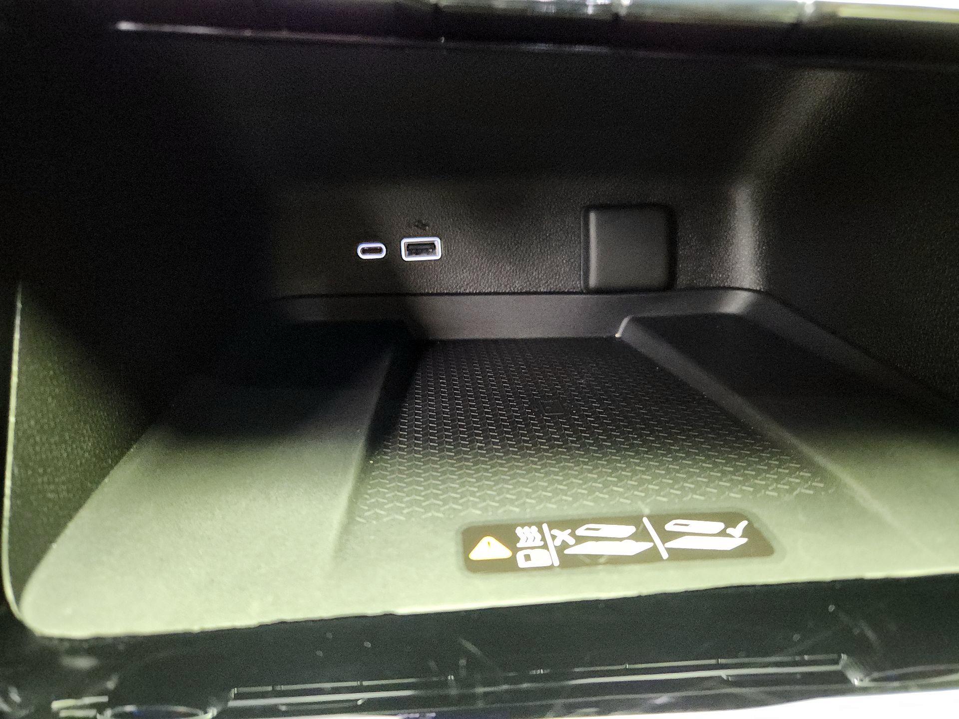 Thumbnail: 2025 Chevrolet Traverse - 19