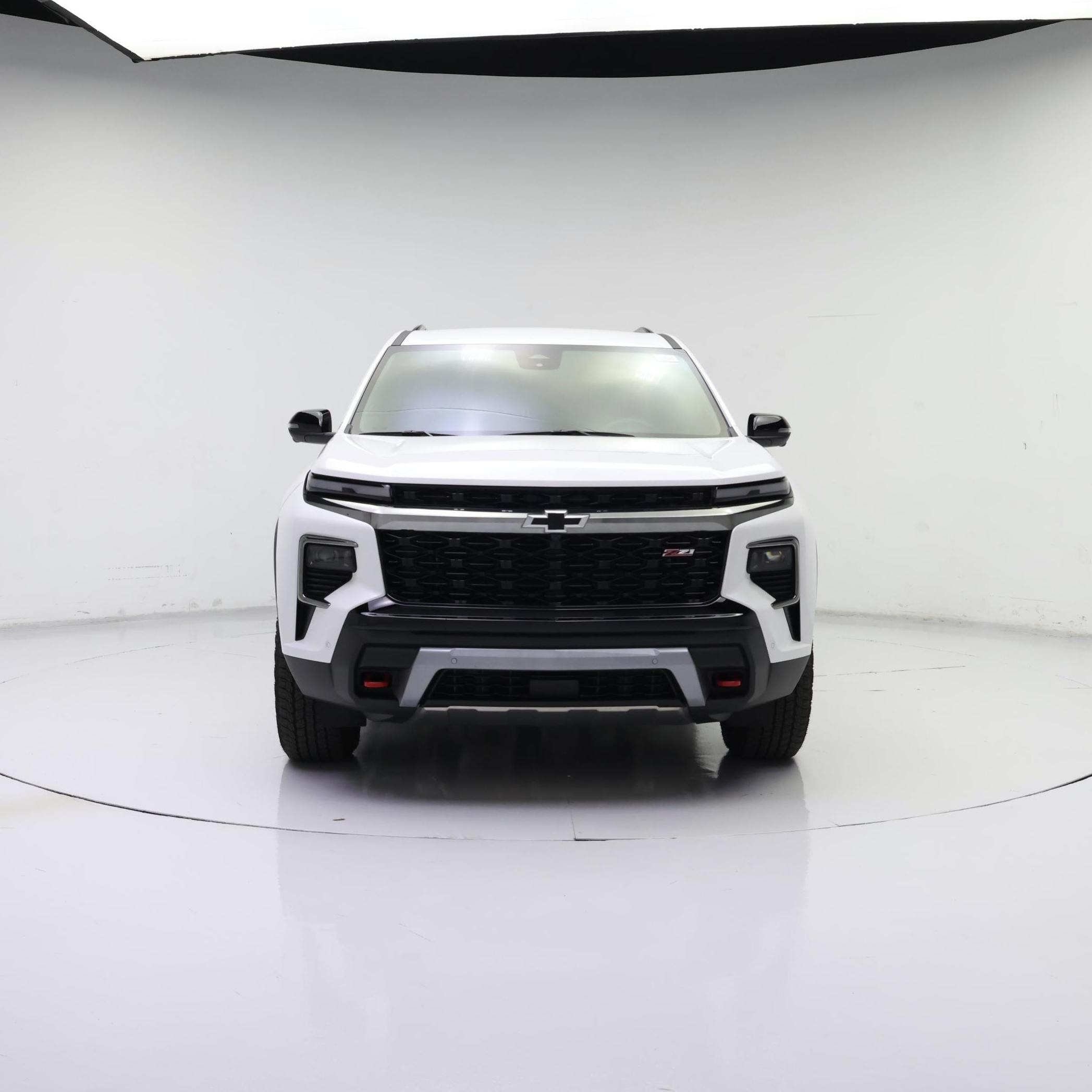 Thumbnail: 2025 Chevrolet Traverse - 5