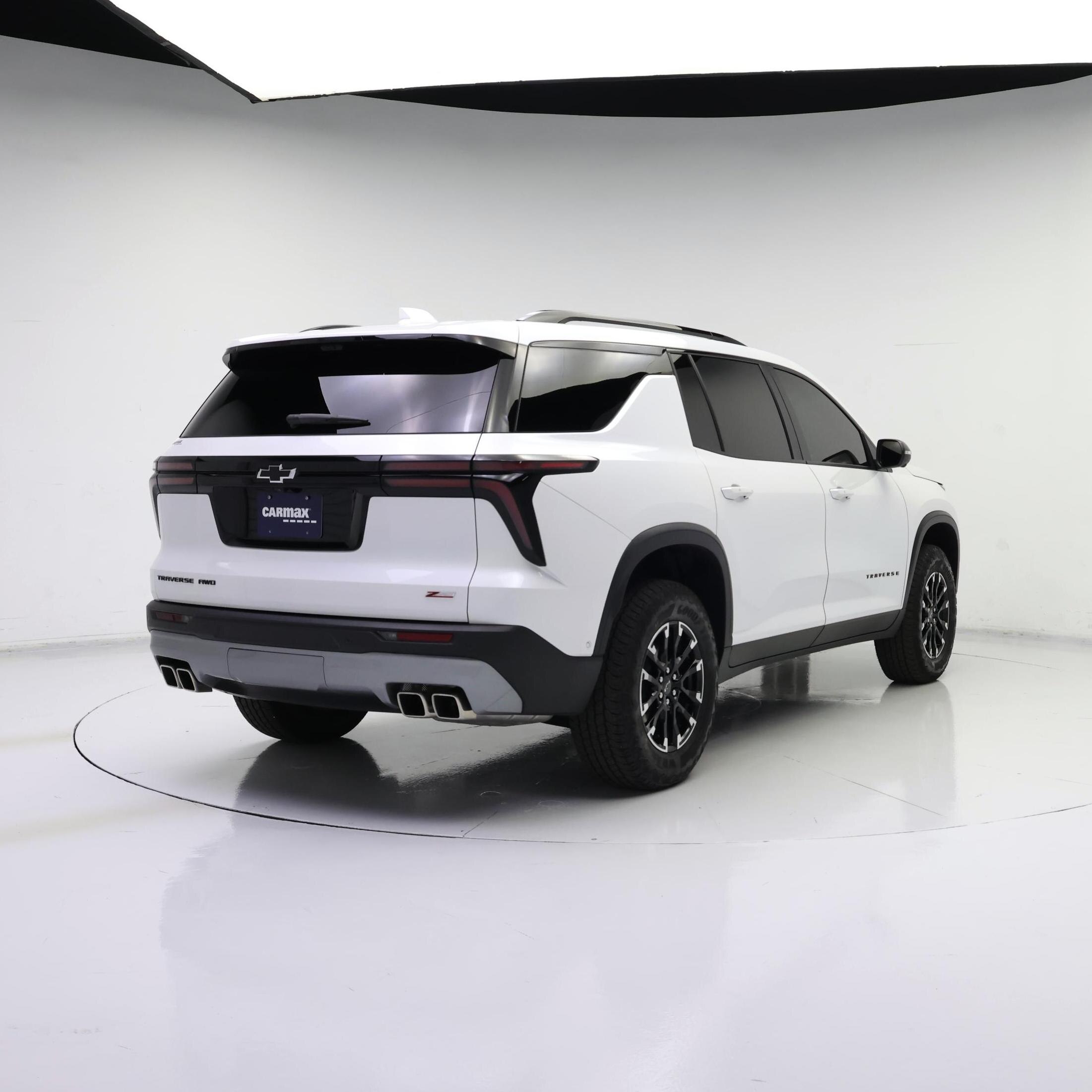 Thumbnail: 2025 Chevrolet Traverse - 8