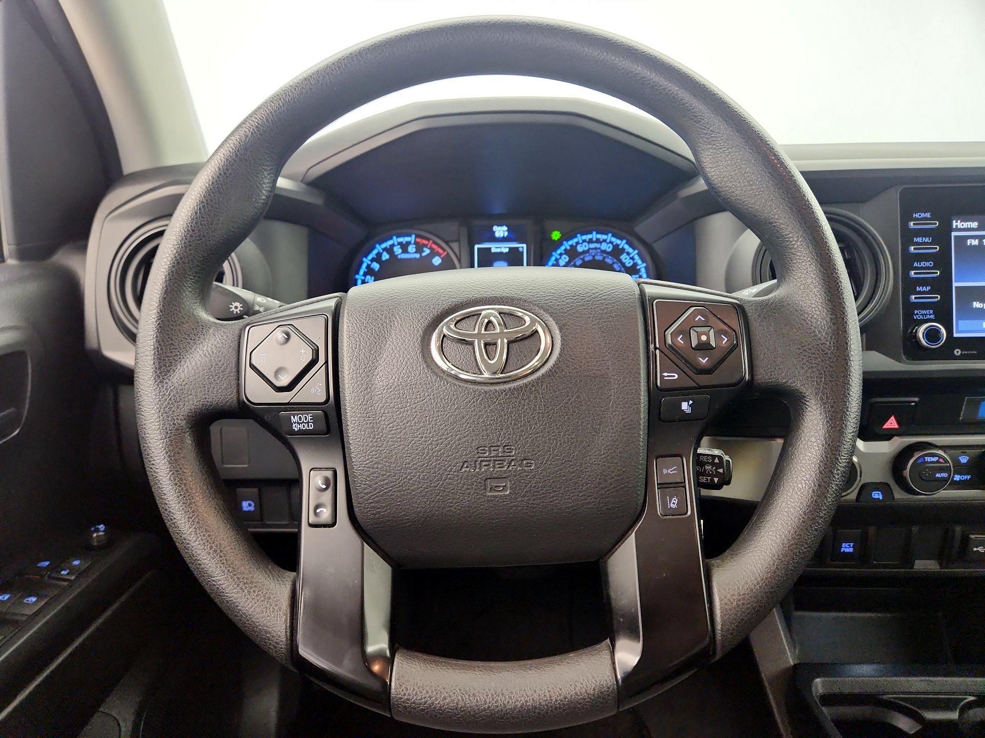 Thumbnail: 2022 Toyota Tacoma - 10