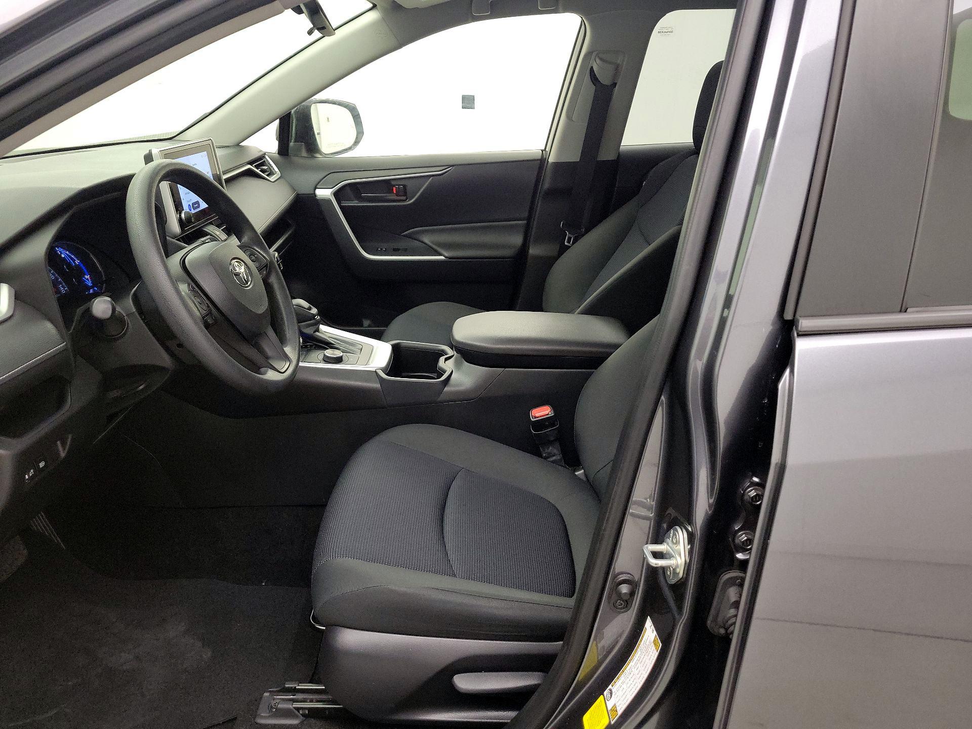 Thumbnail: 2024 Toyota RAV4 - 11