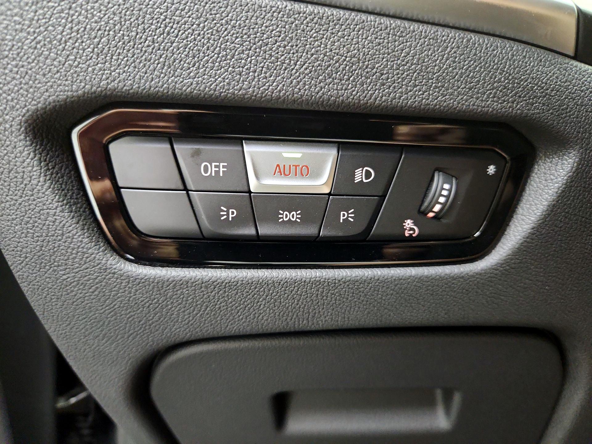 Thumbnail: 2026 BMW M4 - 13