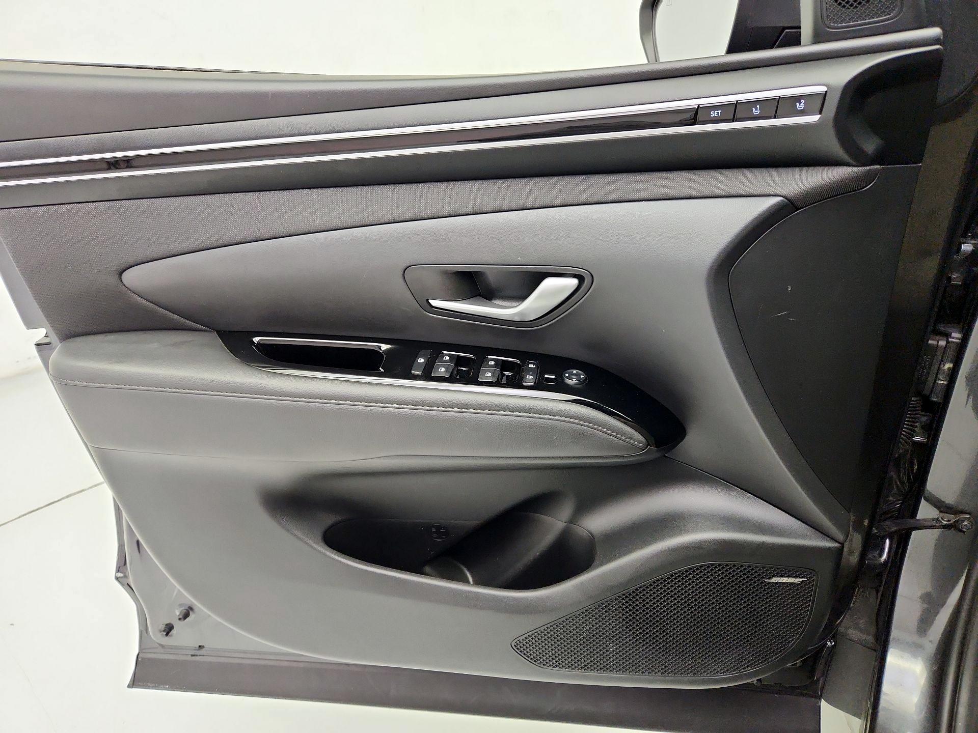 Thumbnail: 2023 Hyundai Tucson - 12