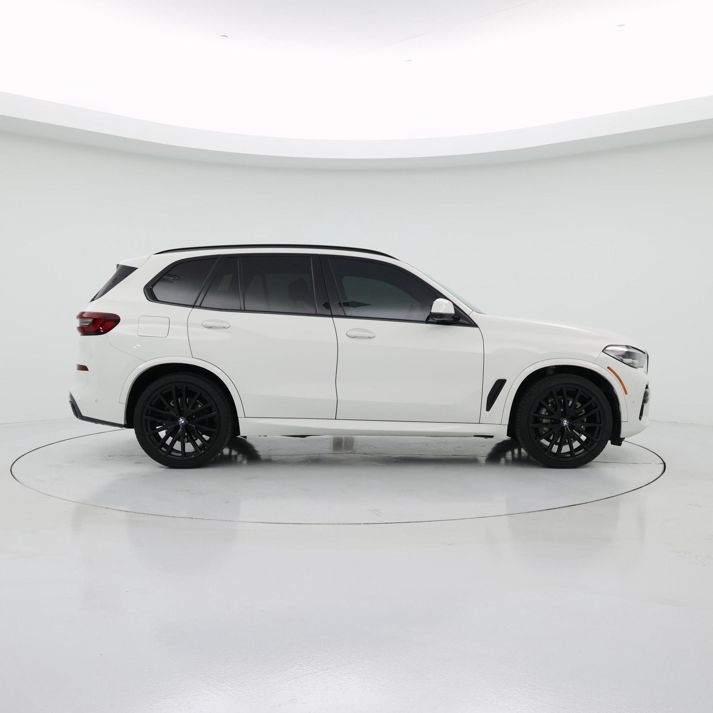 Thumbnail: 2022 BMW X5 - 7