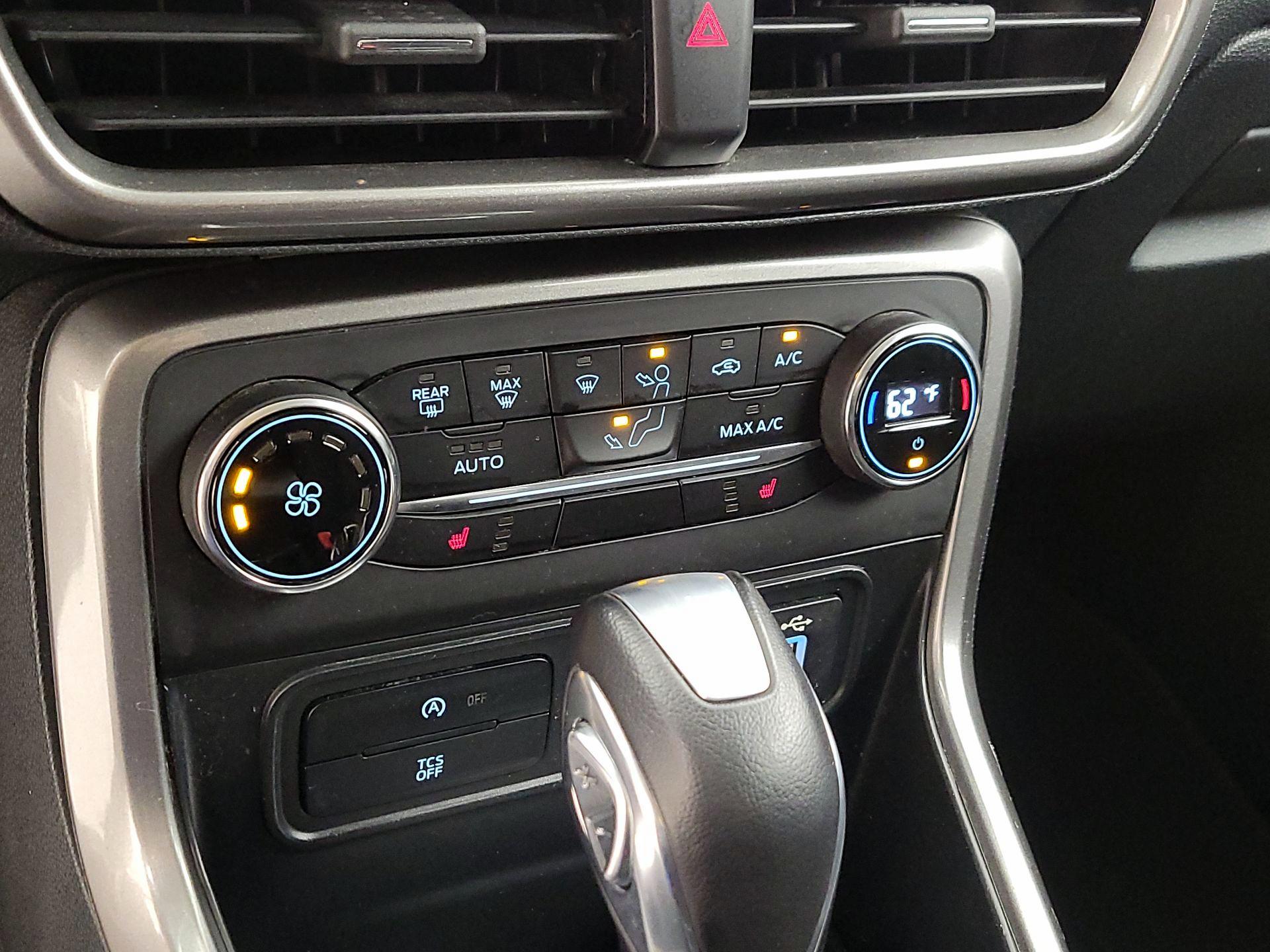 Thumbnail: 2020 Ford EcoSport - 16