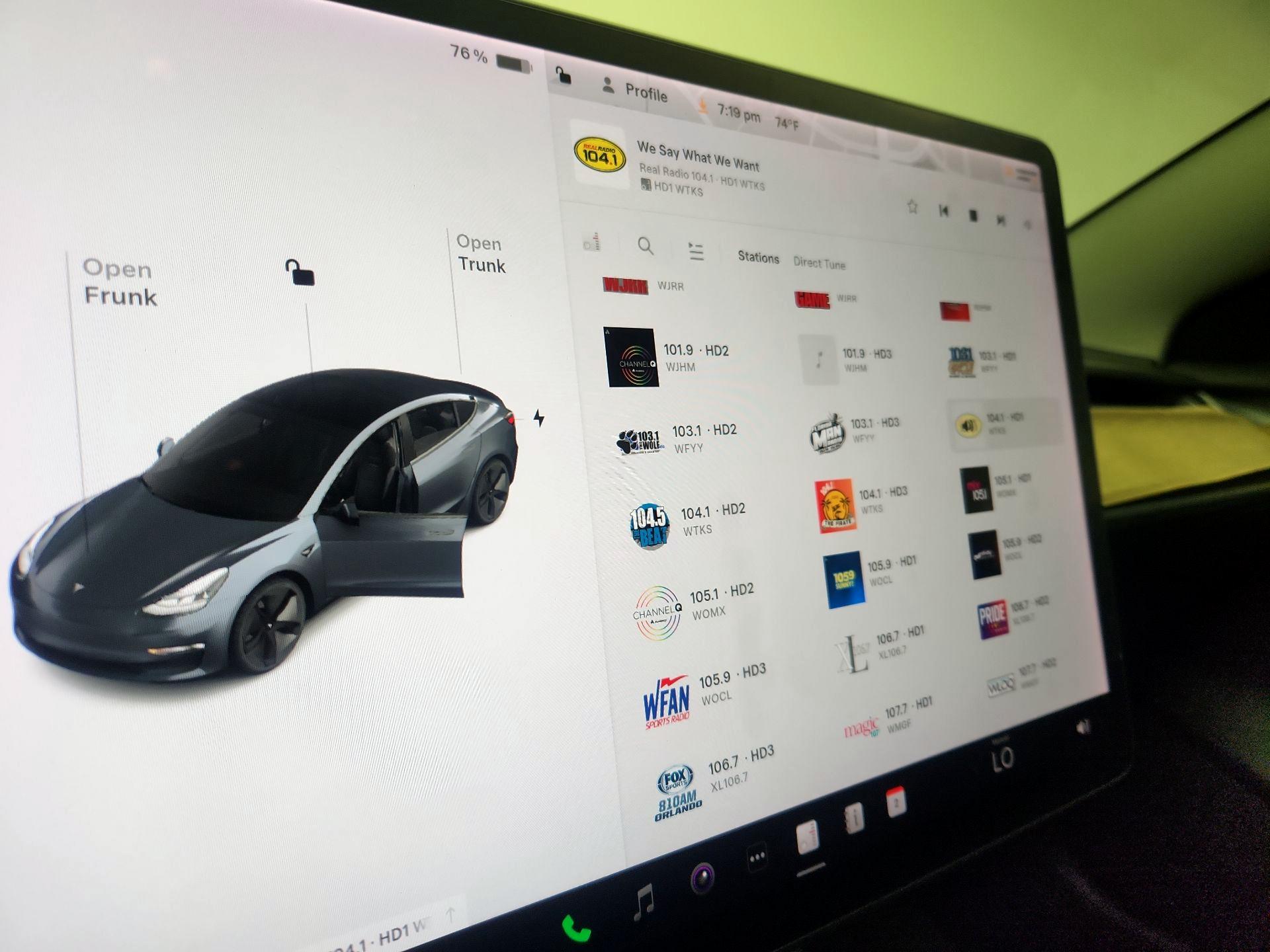 Thumbnail: 2021 Tesla Model 3 - 16