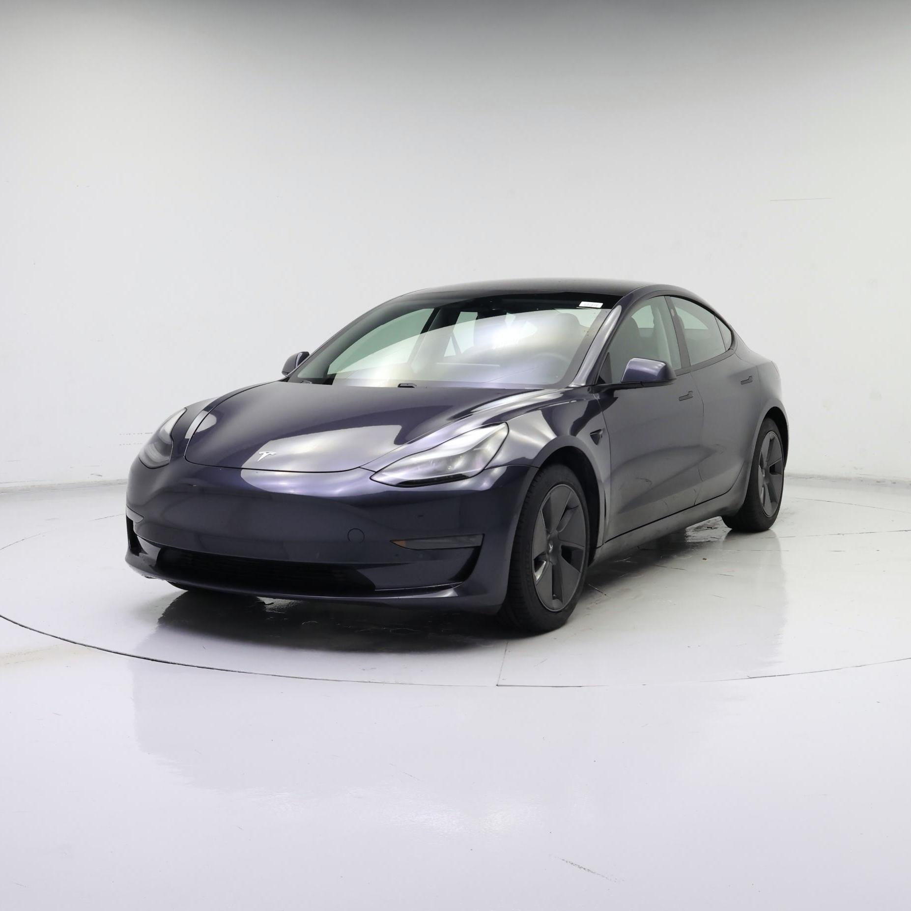 Thumbnail: 2021 Tesla Model 3 - 4
