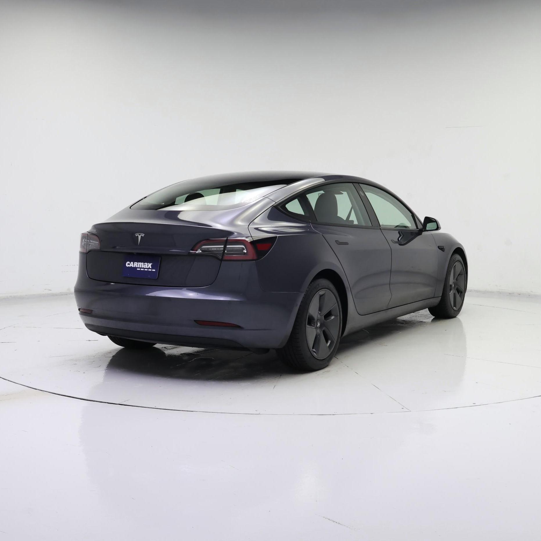Thumbnail: 2021 Tesla Model 3 - 8