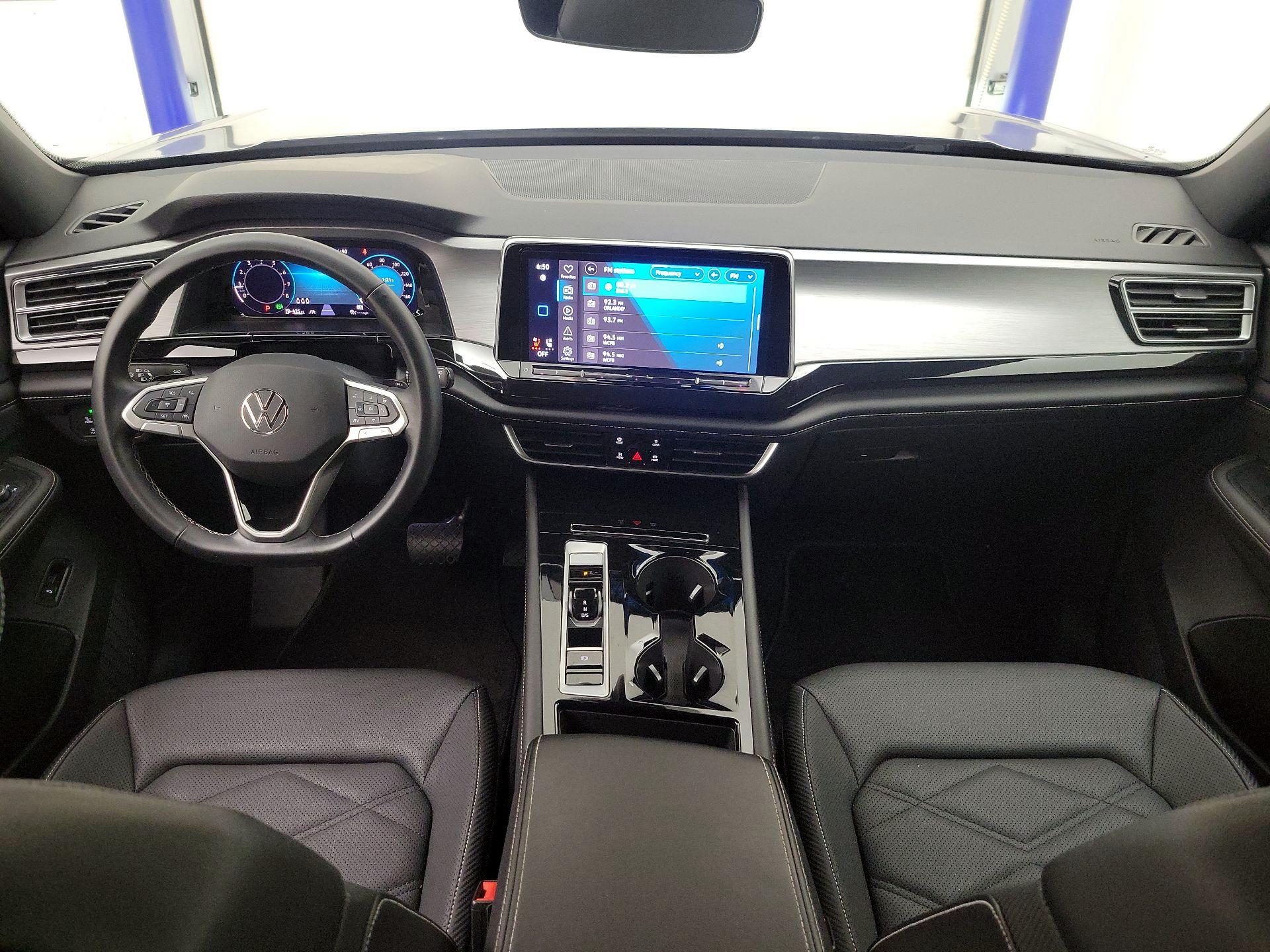 Thumbnail: 2025 Volkswagen Atlas - 9