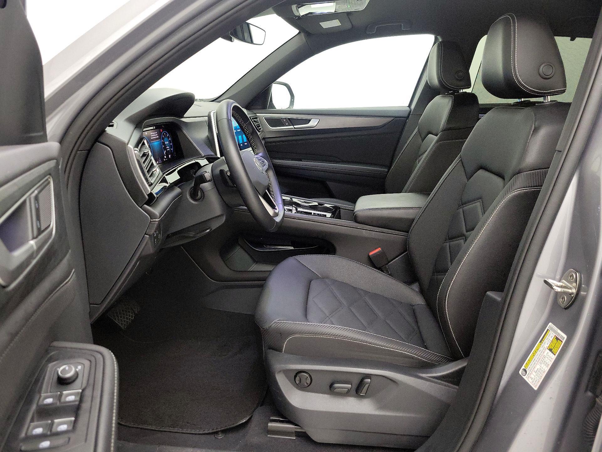 Thumbnail: 2025 Volkswagen Atlas - 11