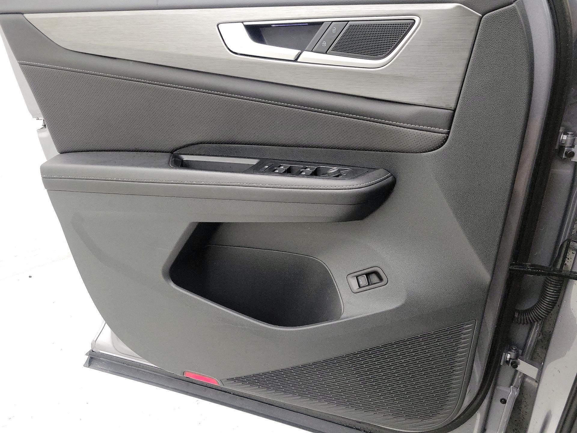 Thumbnail: 2025 Volkswagen Atlas - 12