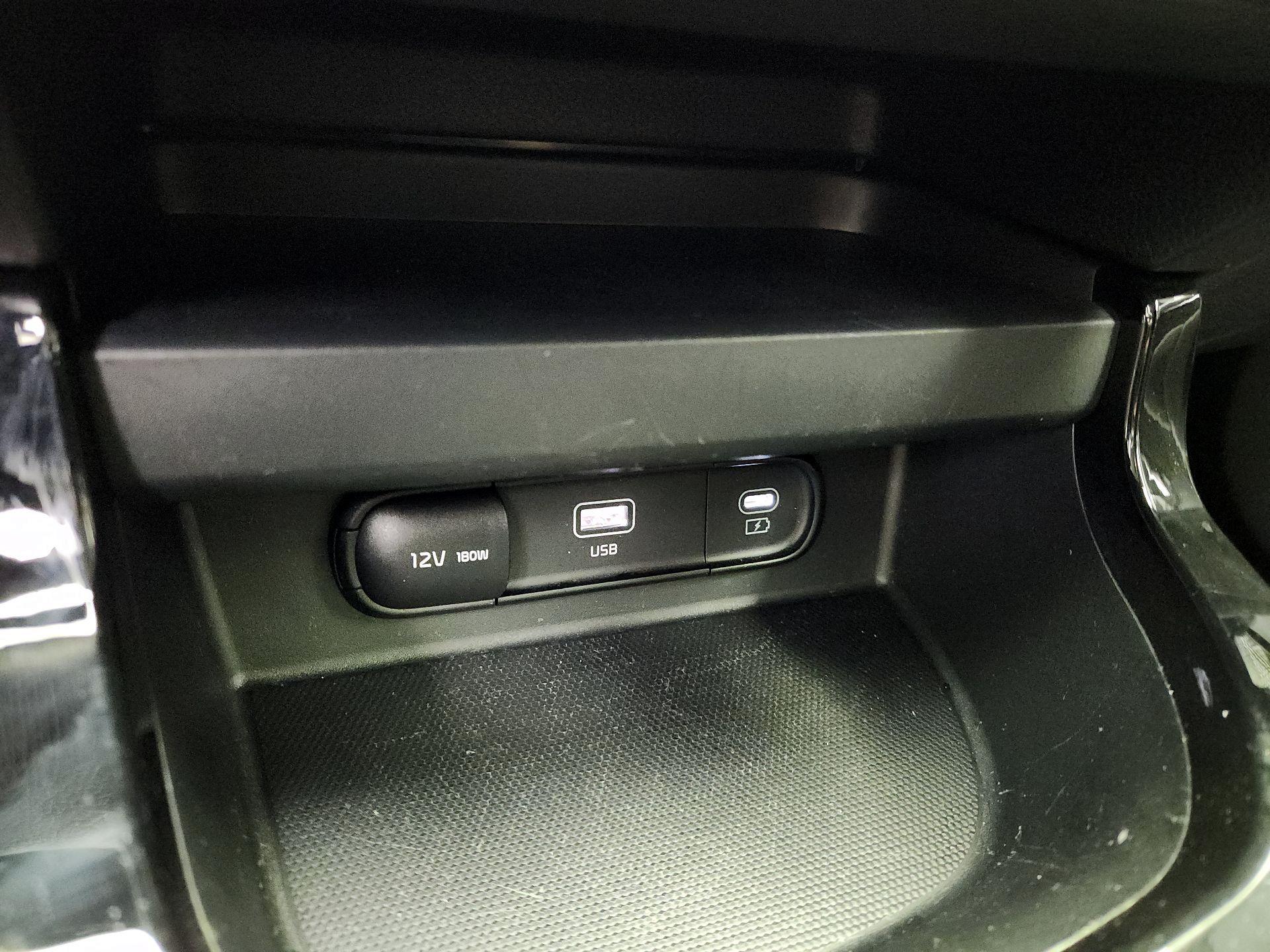 Thumbnail: 2025 Kia Seltos - 19