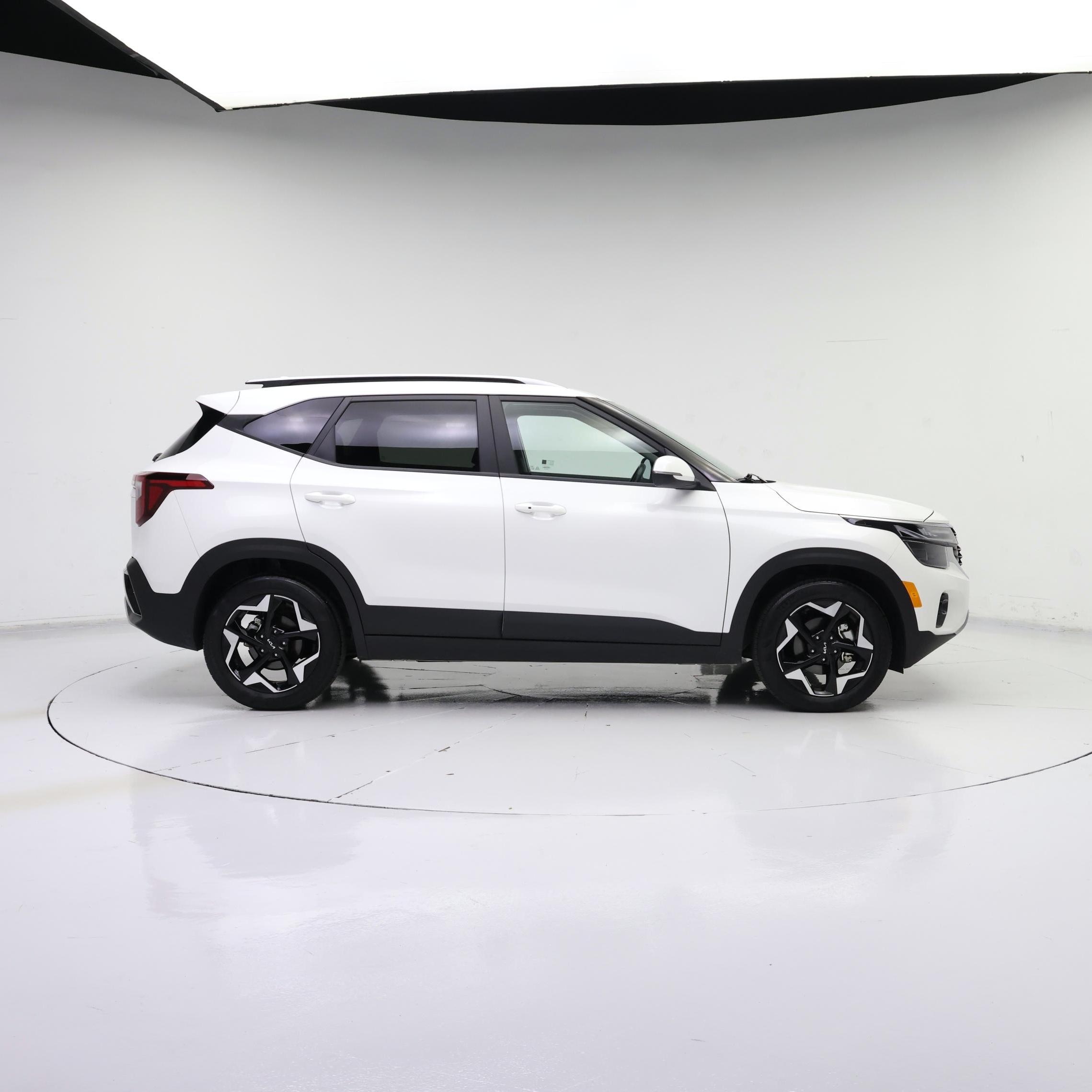 Thumbnail: 2025 Kia Seltos - 7