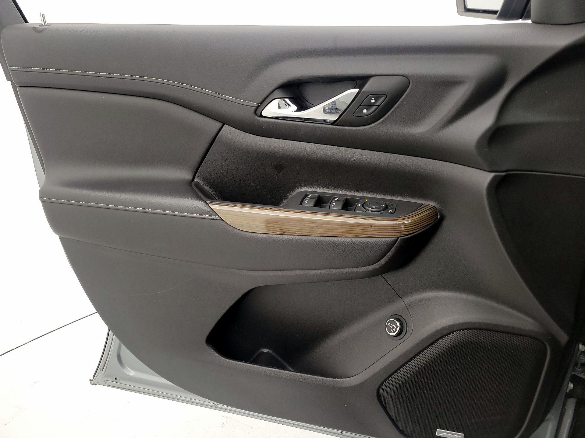 Thumbnail: 2023 GMC Acadia - 12