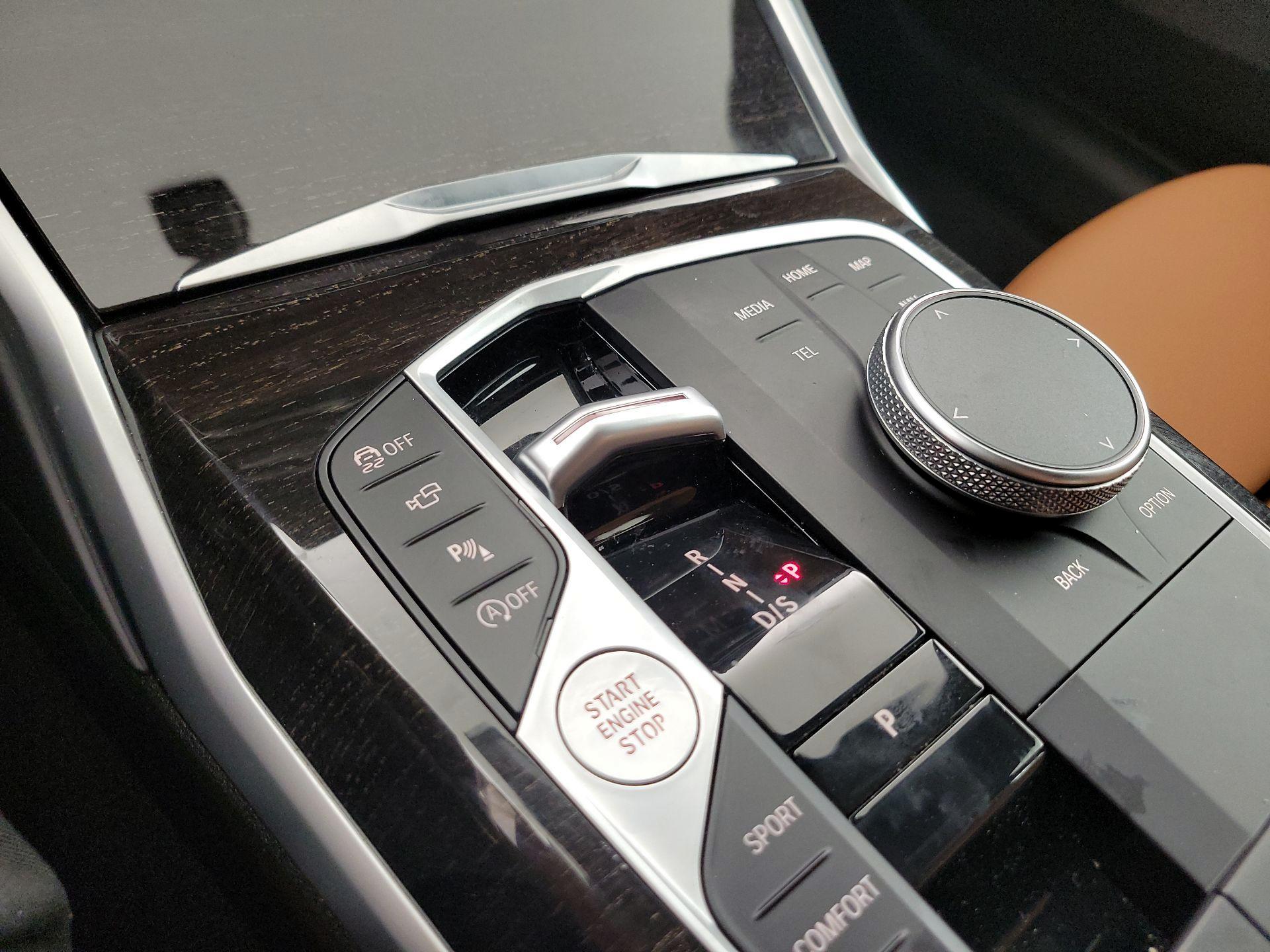 Thumbnail: 2024 BMW 3 Series - 18