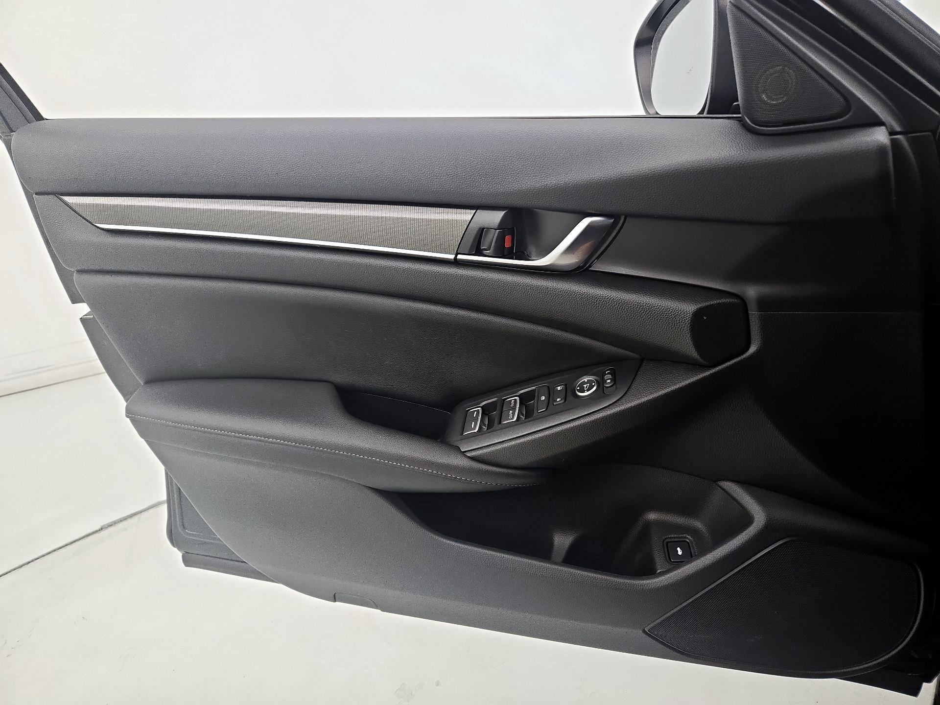 Thumbnail: 2022 Honda Accord - 12