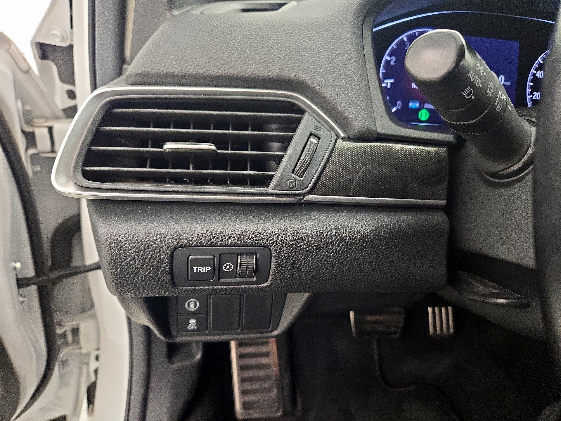 Thumbnail: 2022 Honda Accord - 13