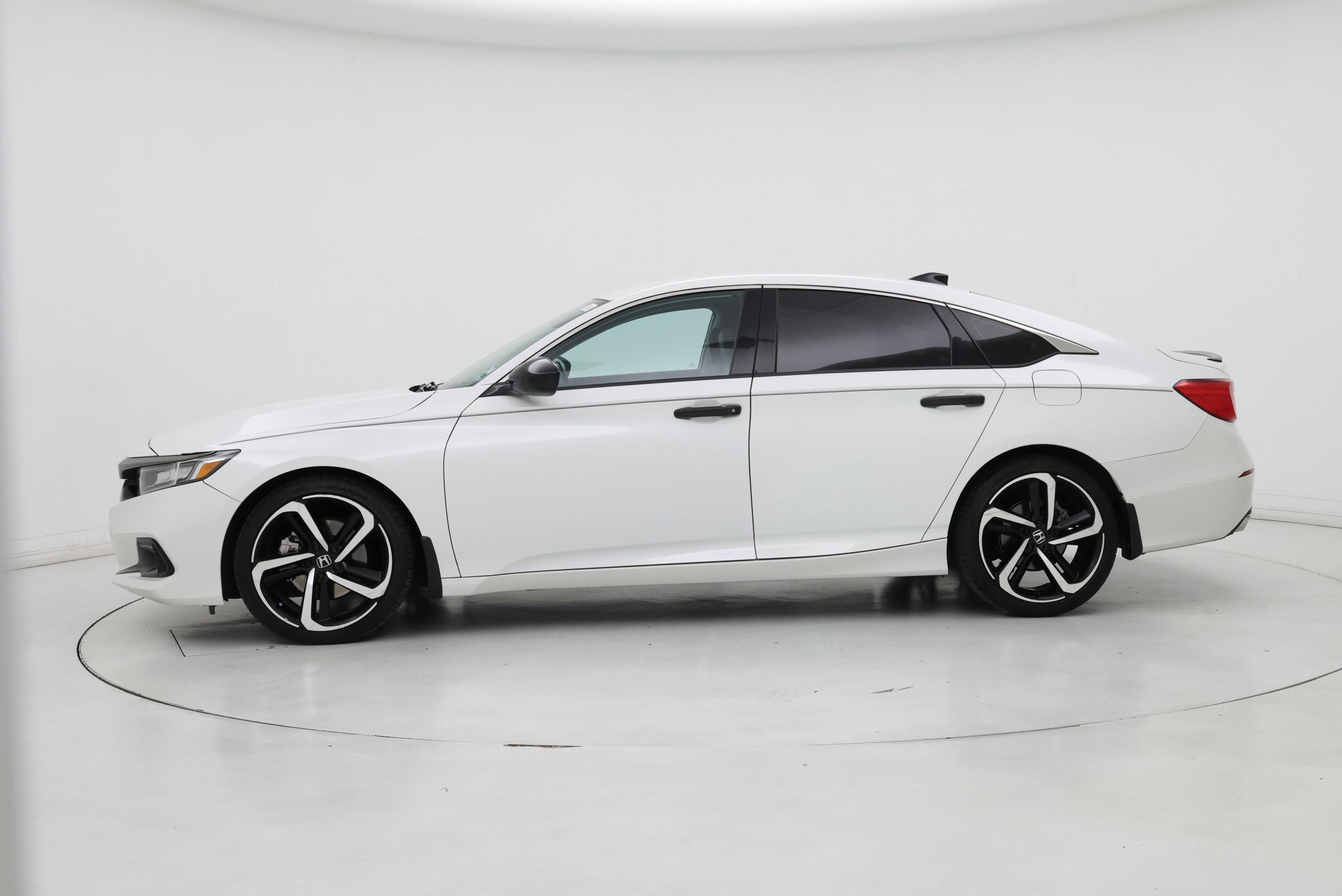 Thumbnail: 2022 Honda Accord - 3