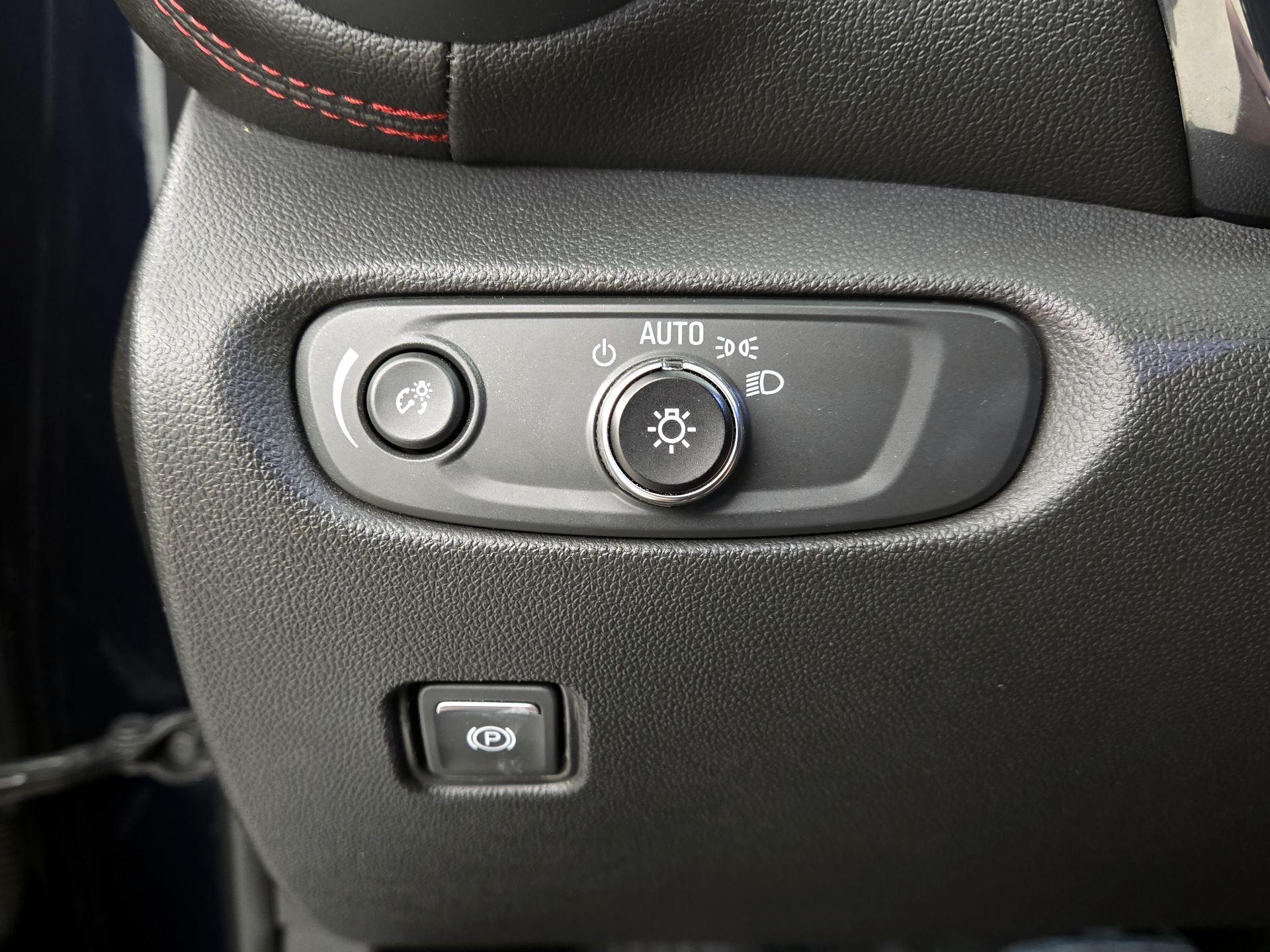 Thumbnail: 2021 Chevrolet Blazer - 13