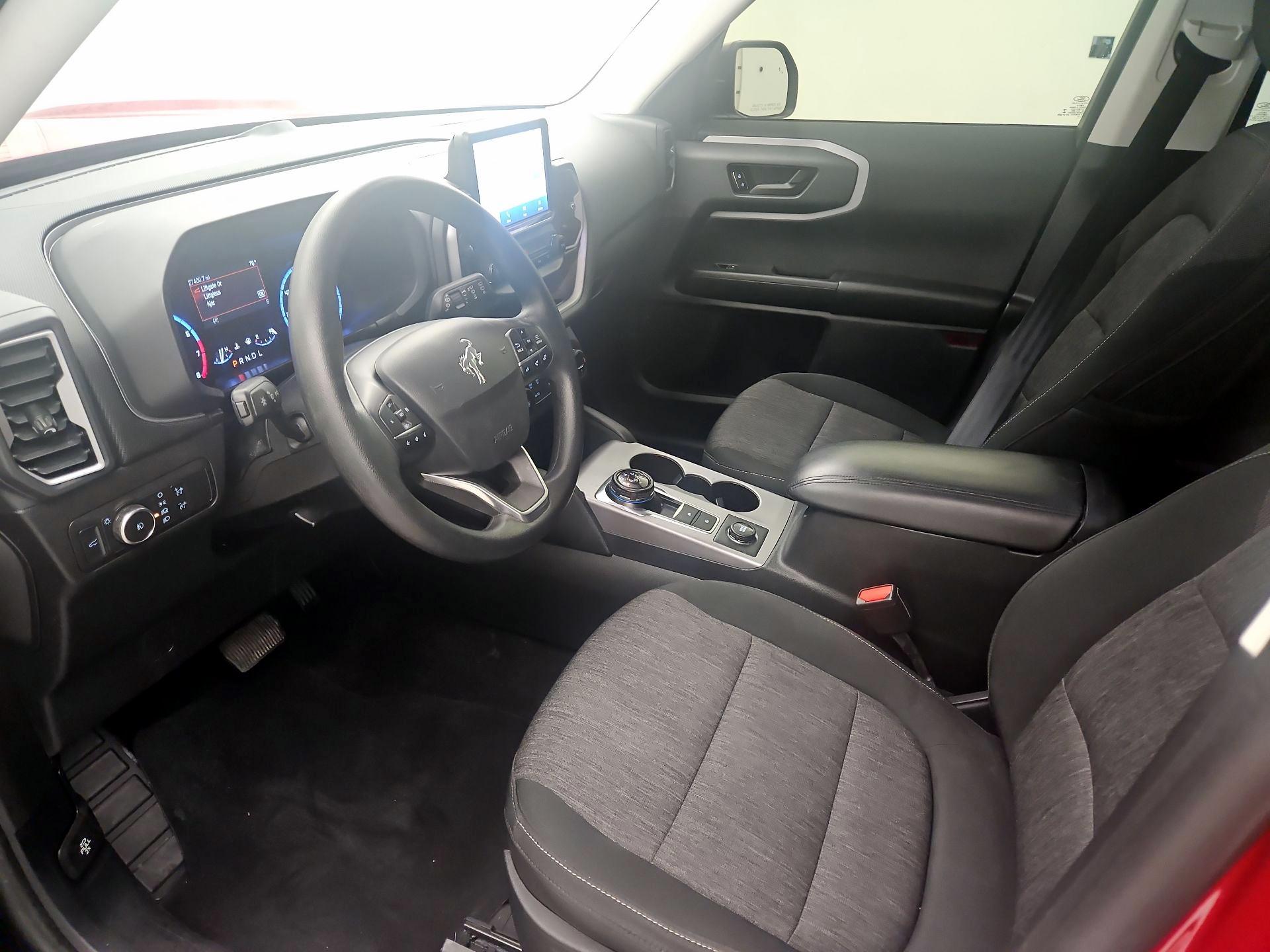 Thumbnail: 2021 Ford Bronco Sport - 11
