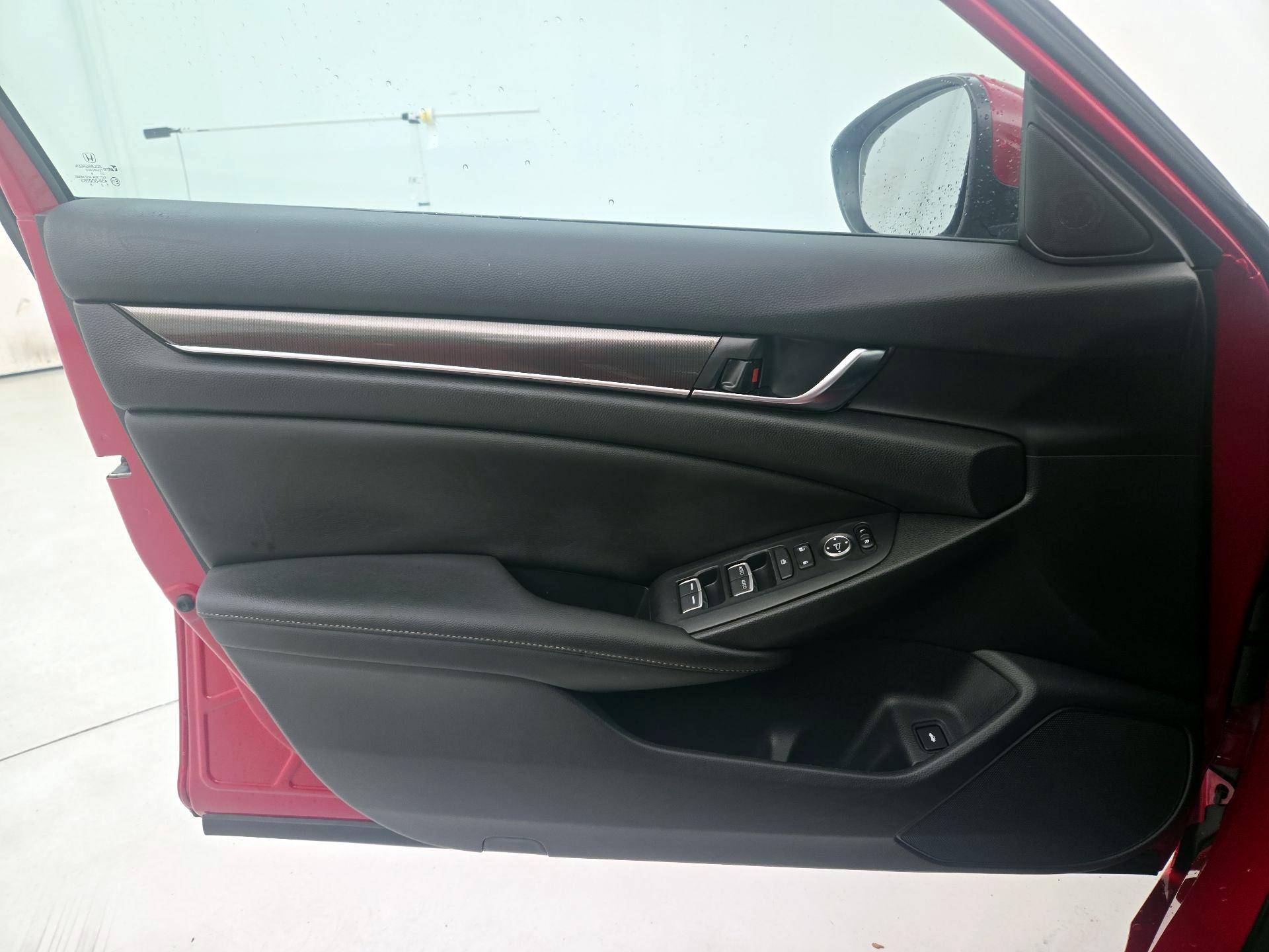 Thumbnail: 2020 Honda Accord - 12