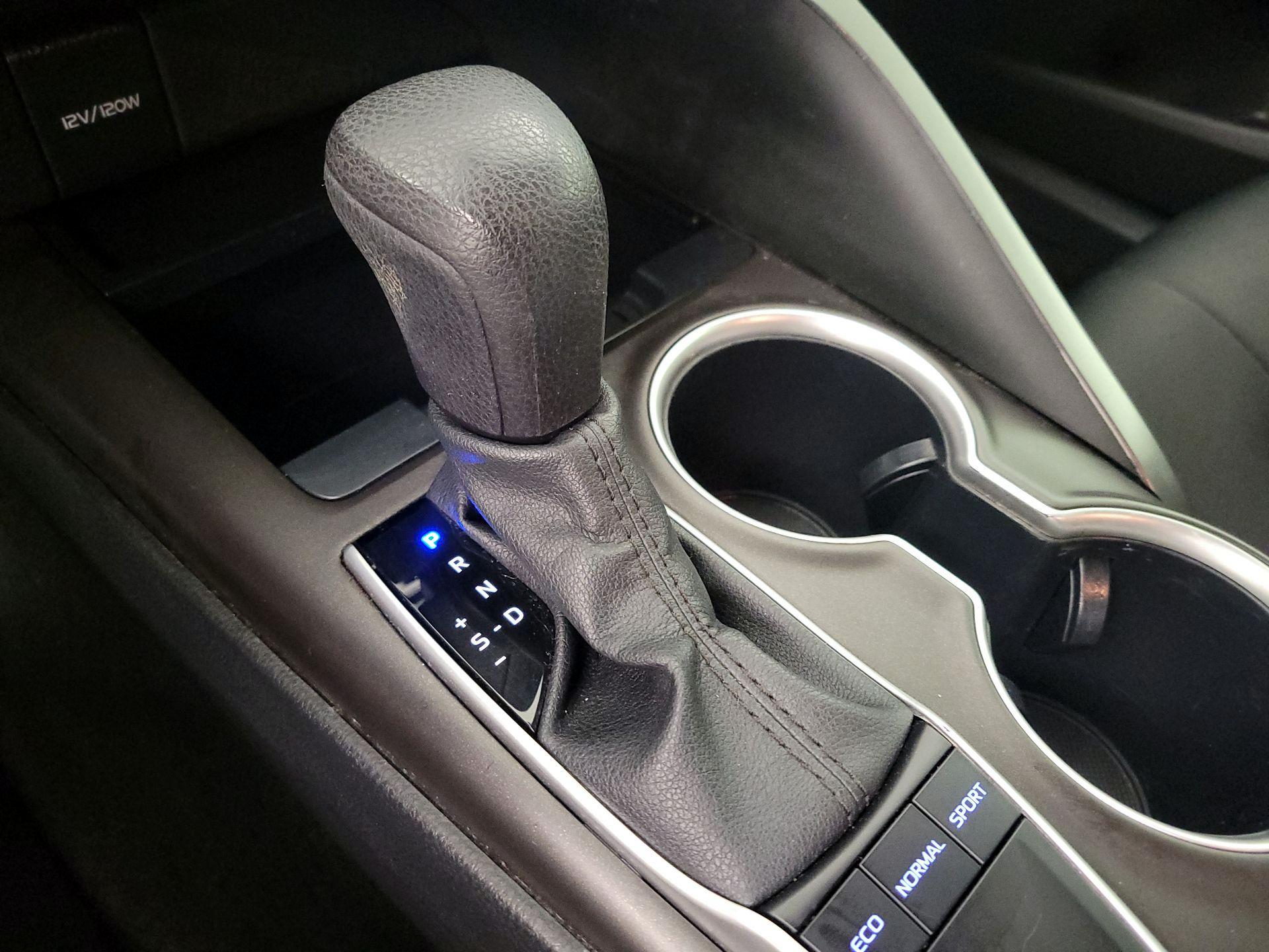 Thumbnail: 2024 Toyota Camry - 17