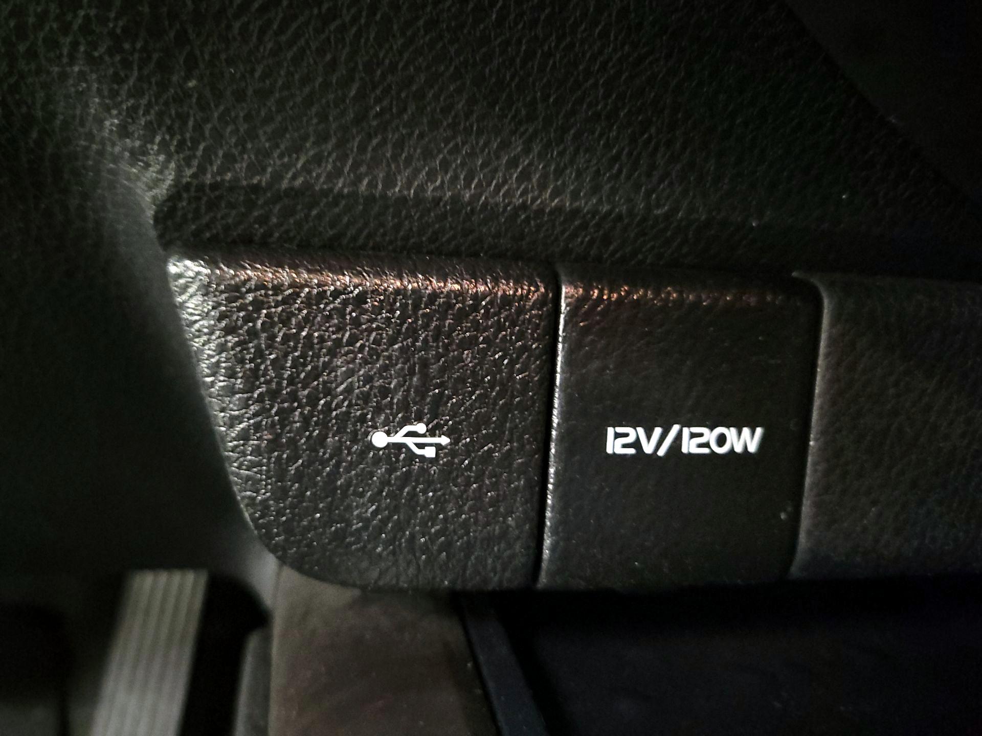 Thumbnail: 2024 Toyota Camry - 18