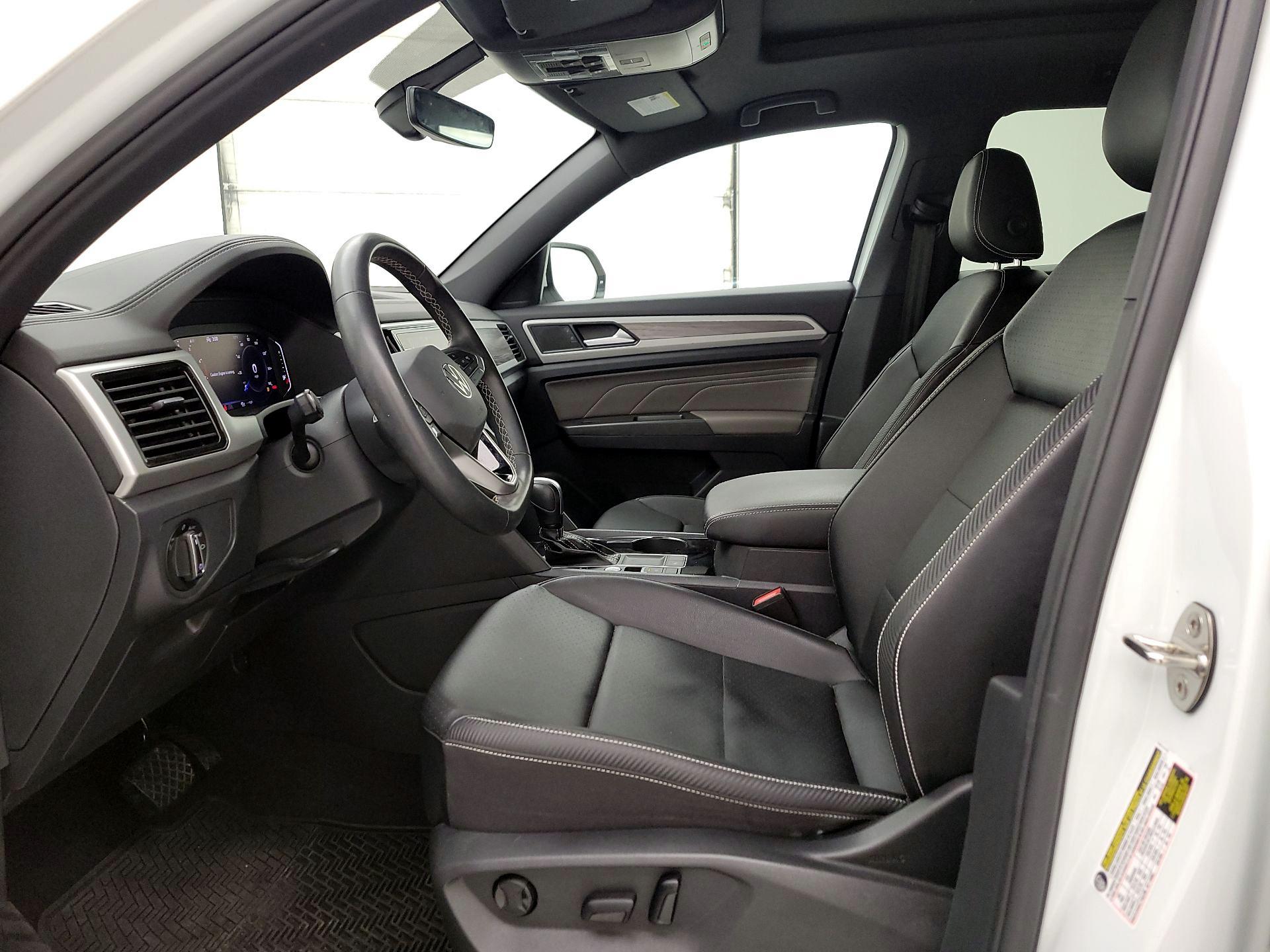 Thumbnail: 2022 Volkswagen Atlas - 11